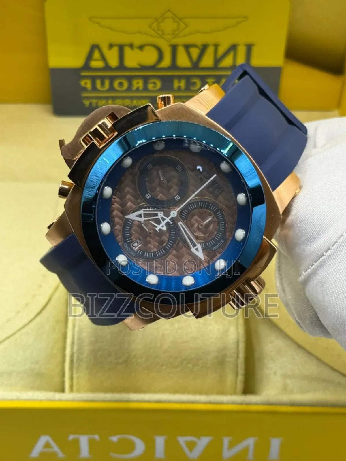 Original Invicta Blue Rubber Strap Quartz Watch in Store