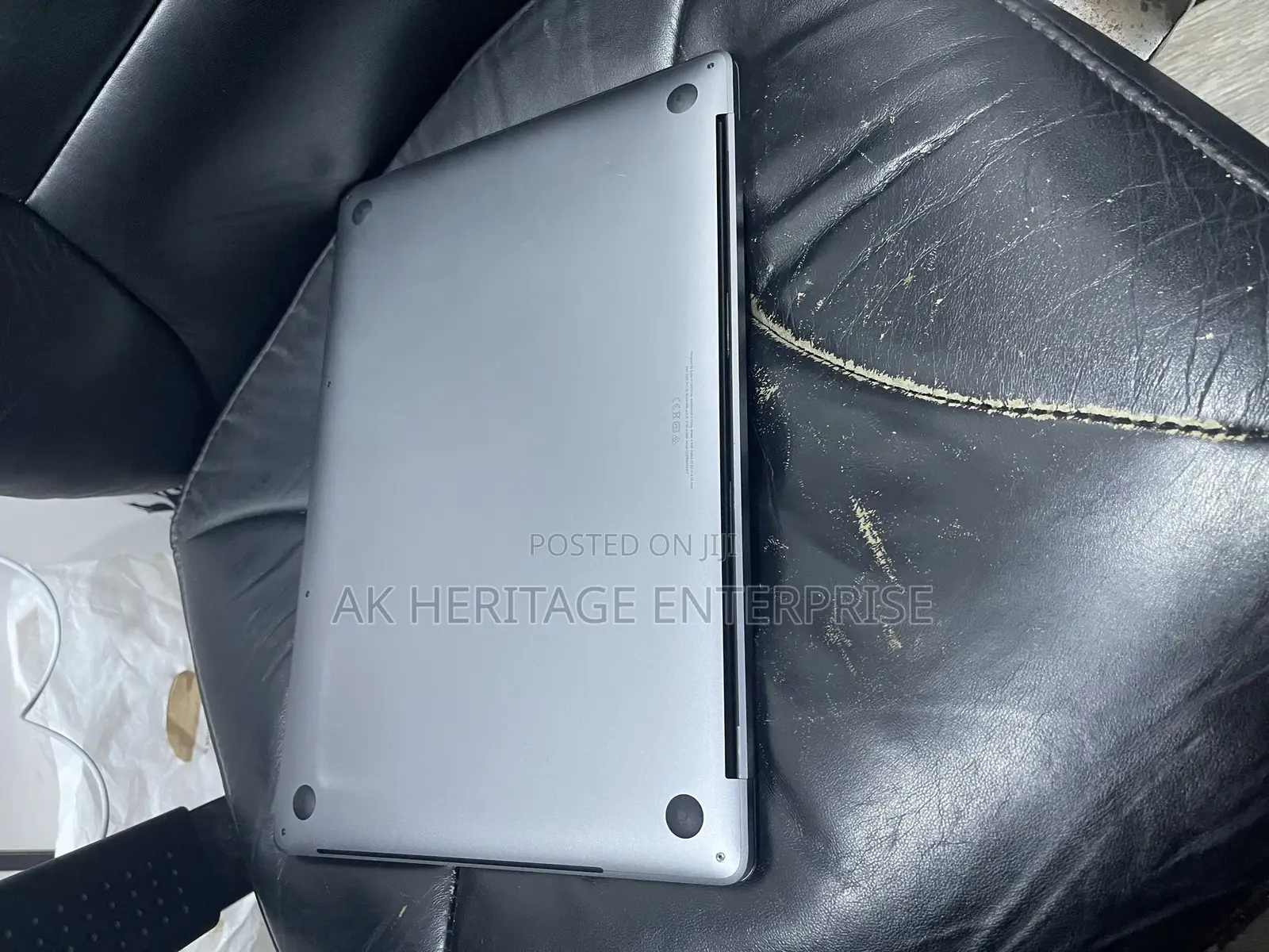Laptop Apple MacBook Pro 2019 16GB Intel Core I7 SSD 256GB