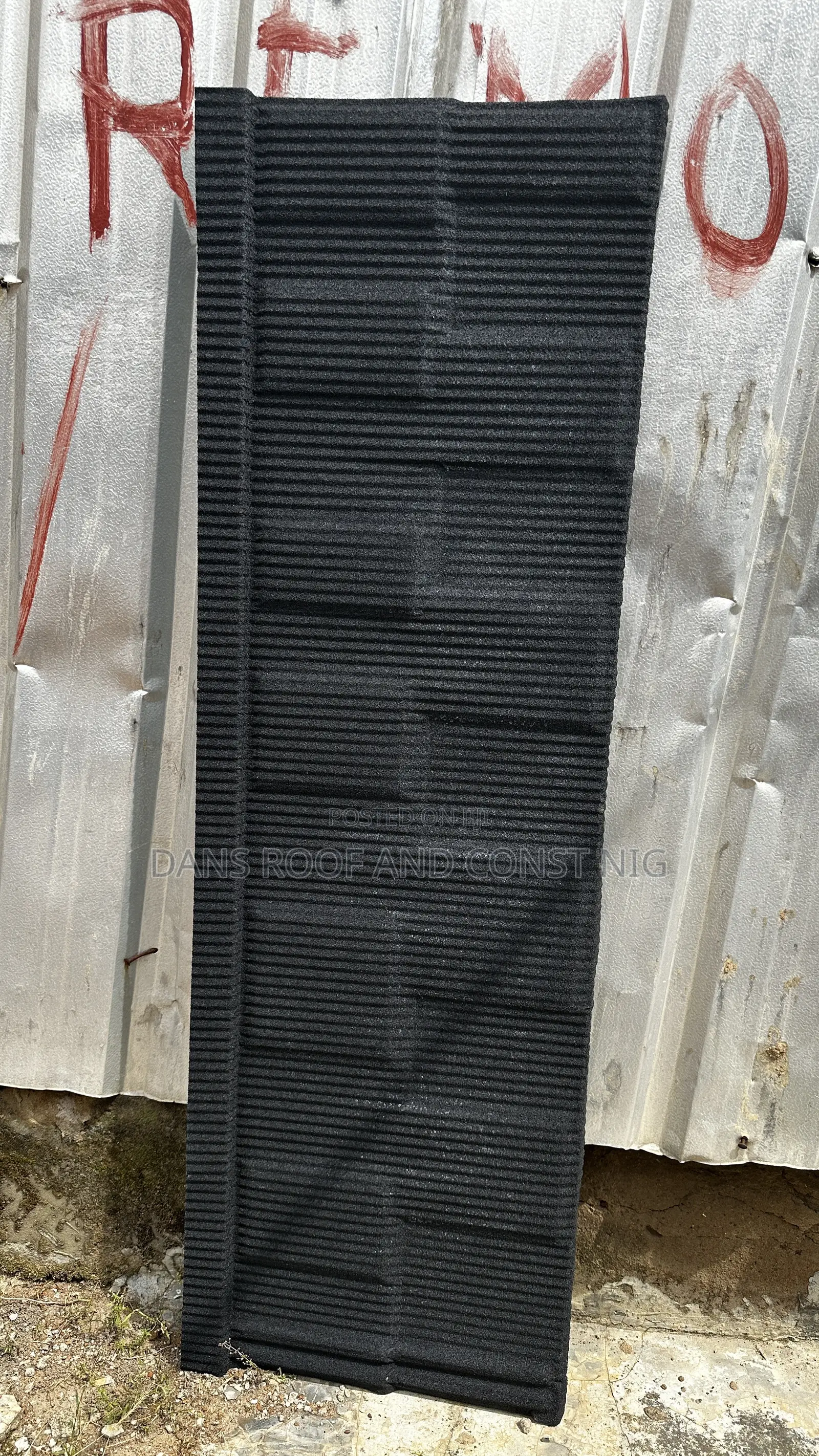 Dans Roof Shingle Design