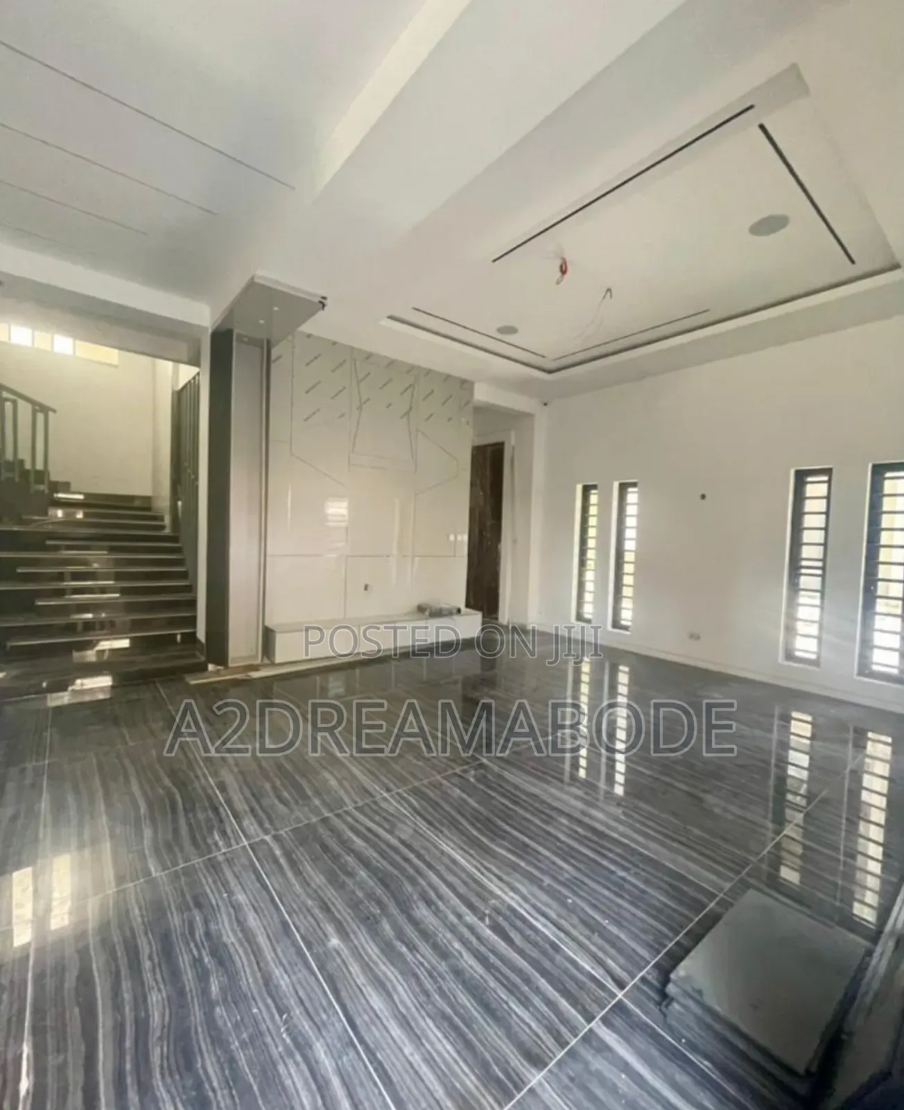 6bdrm Duplex in Old Ikoyi for sale