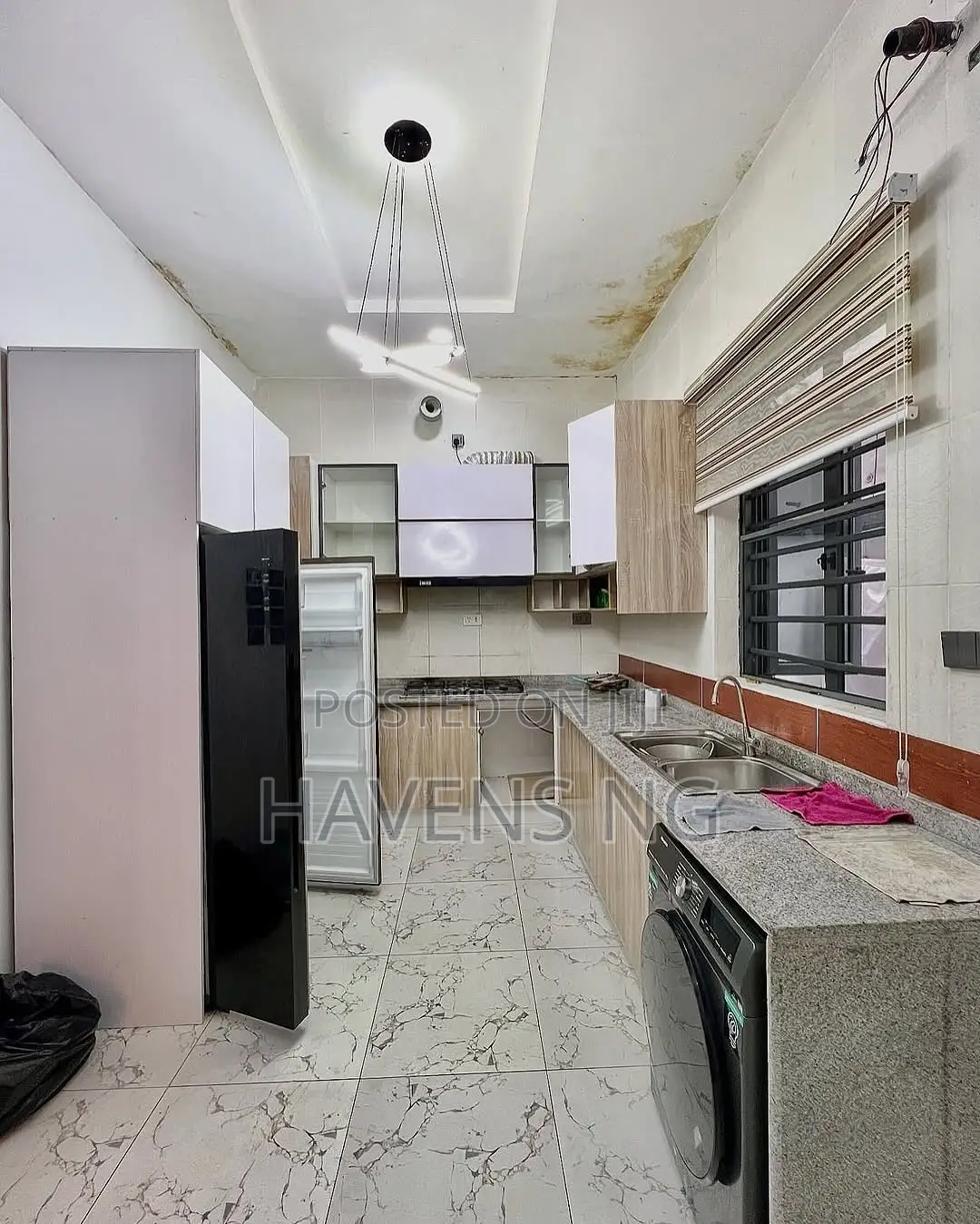 Furnished 4bdrm Duplex in Lekki Expressway for sale