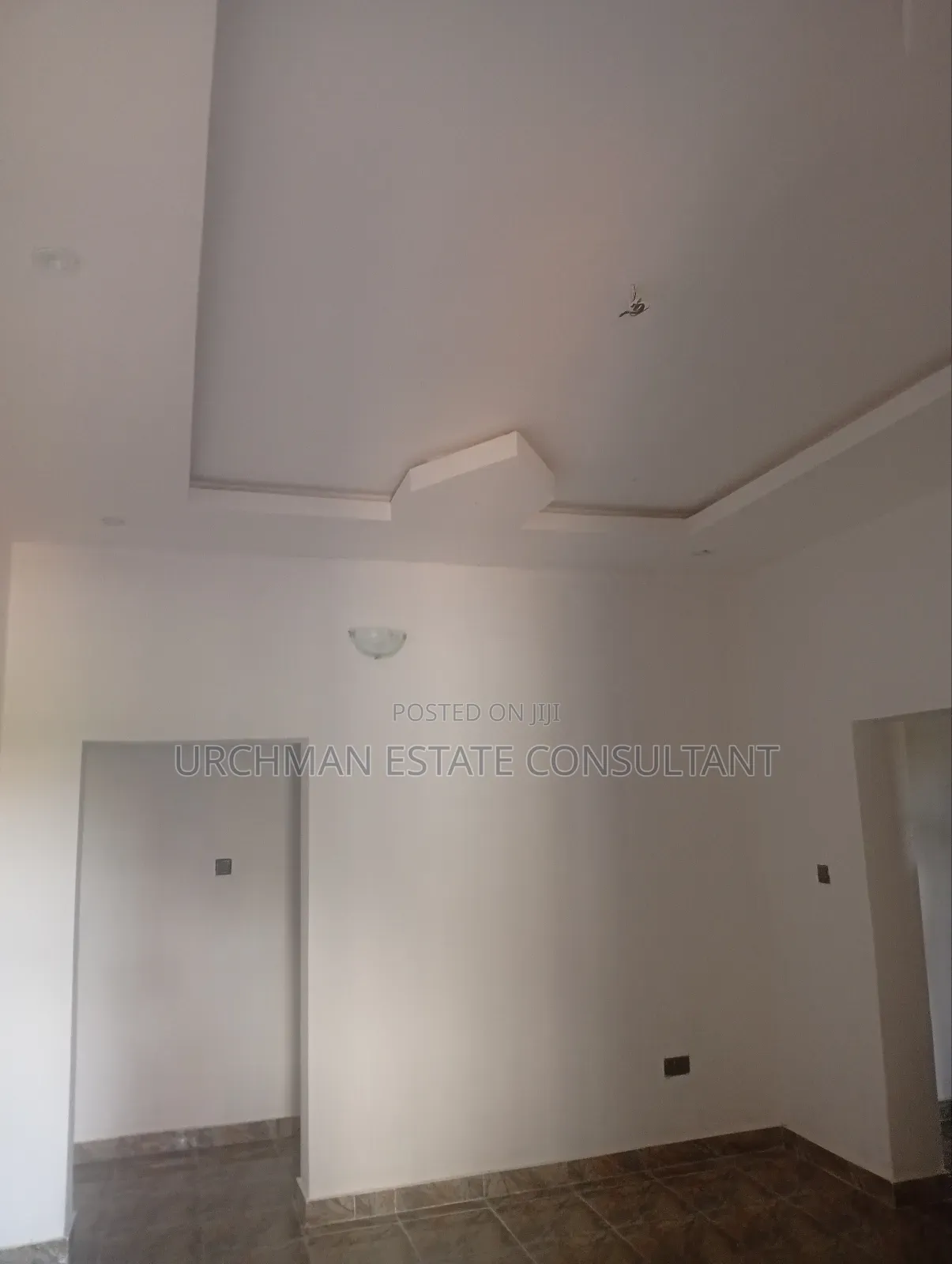 Furnished 2bdrm Apartment in Ado Royal for rent