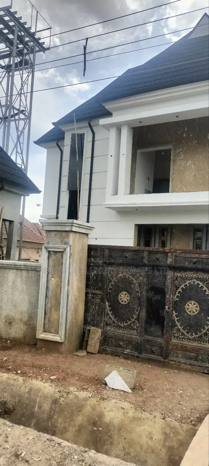 4bdrm Duplex in Apo Resettlement for sale