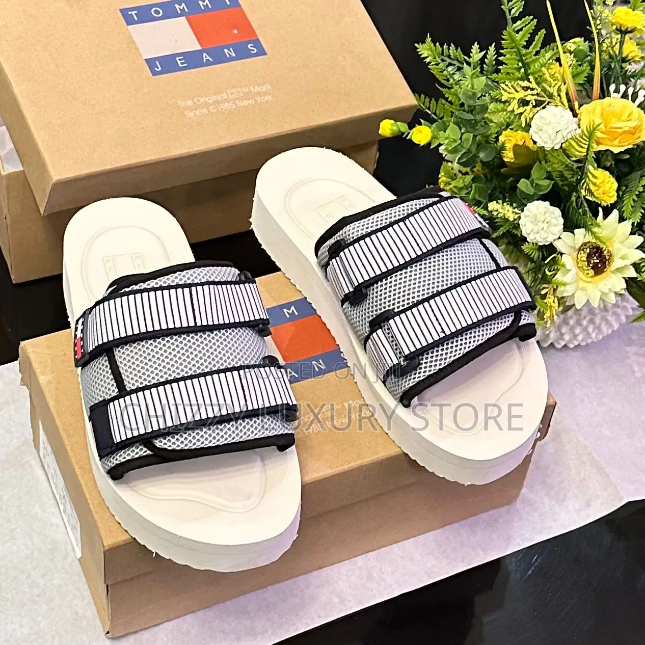 Tommy Hilfiger Quality Luxury Men Slip-On