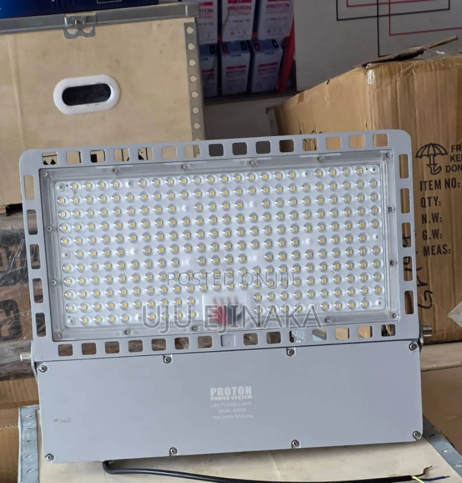 Proton Led Flood Light - 200w (Ac220v/50-60hz) - Saving