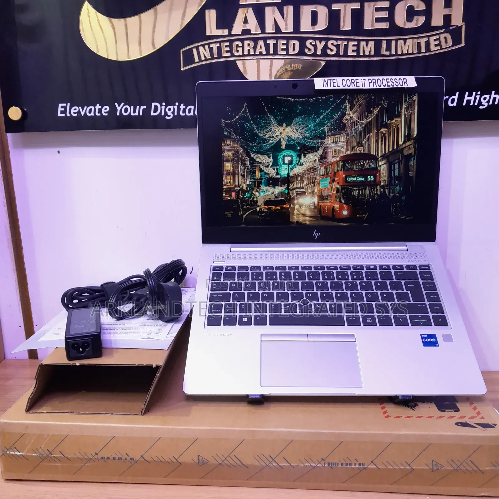 New Laptop HP EliteBook 8440P 12GB Intel Core I7 SSD 256GB