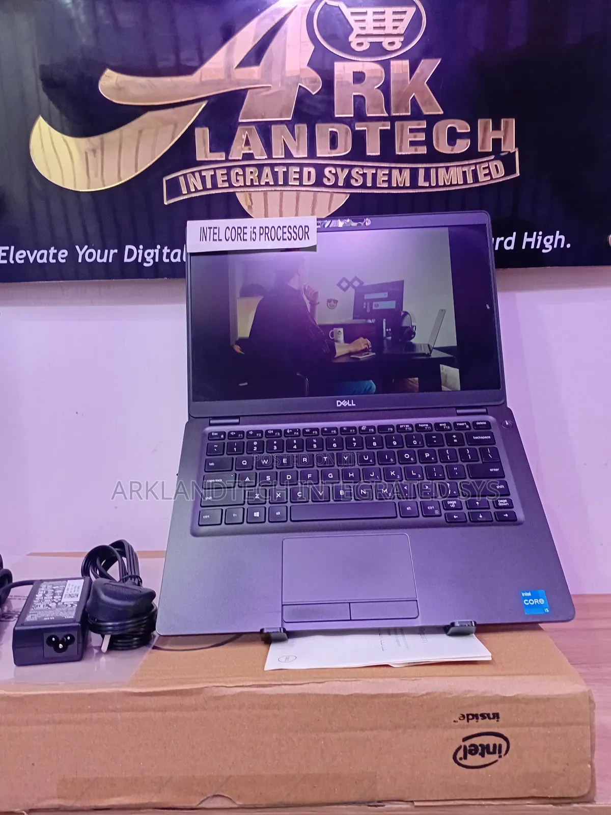 New Laptop Dell Latitude 5430 8GB Intel Core I5 SSD 256GB