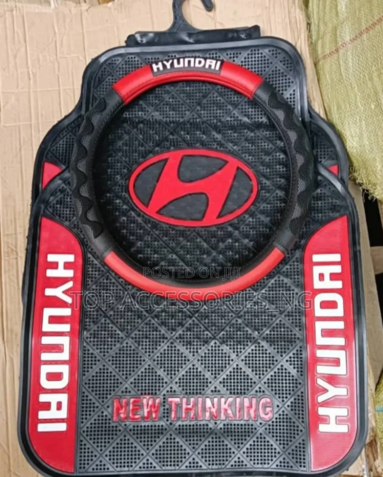 Quality Rubber Foot Mat and Steering Cover for Hyundai Models