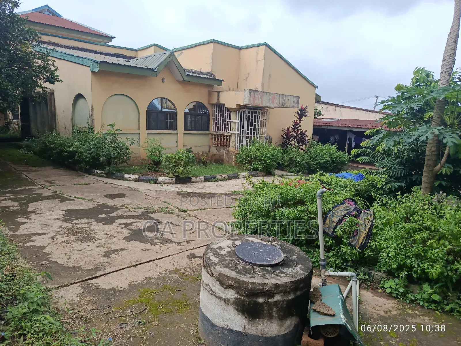 4bdrm Bungalow in Ibadan for sale