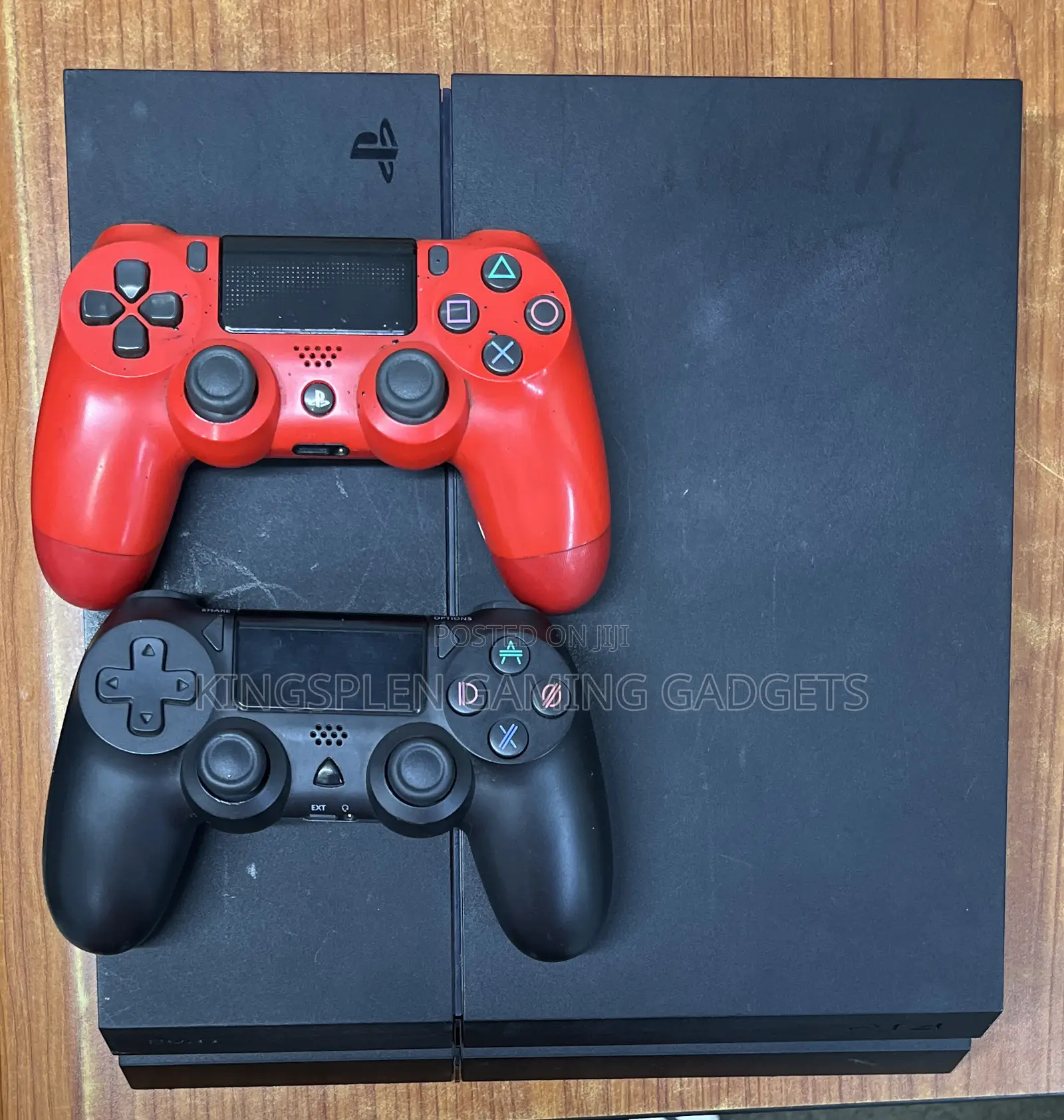 Uk Used Playstation 4 With 2 Working Perfect Pads and 10 Games Inside