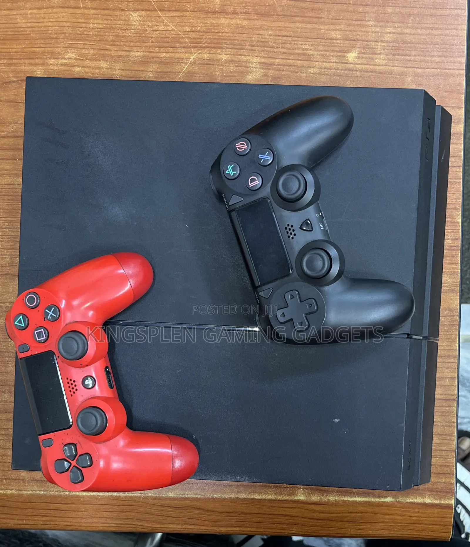 Uk Used Playstation 4 With 2 Working Perfect Pads and 10 Games Inside