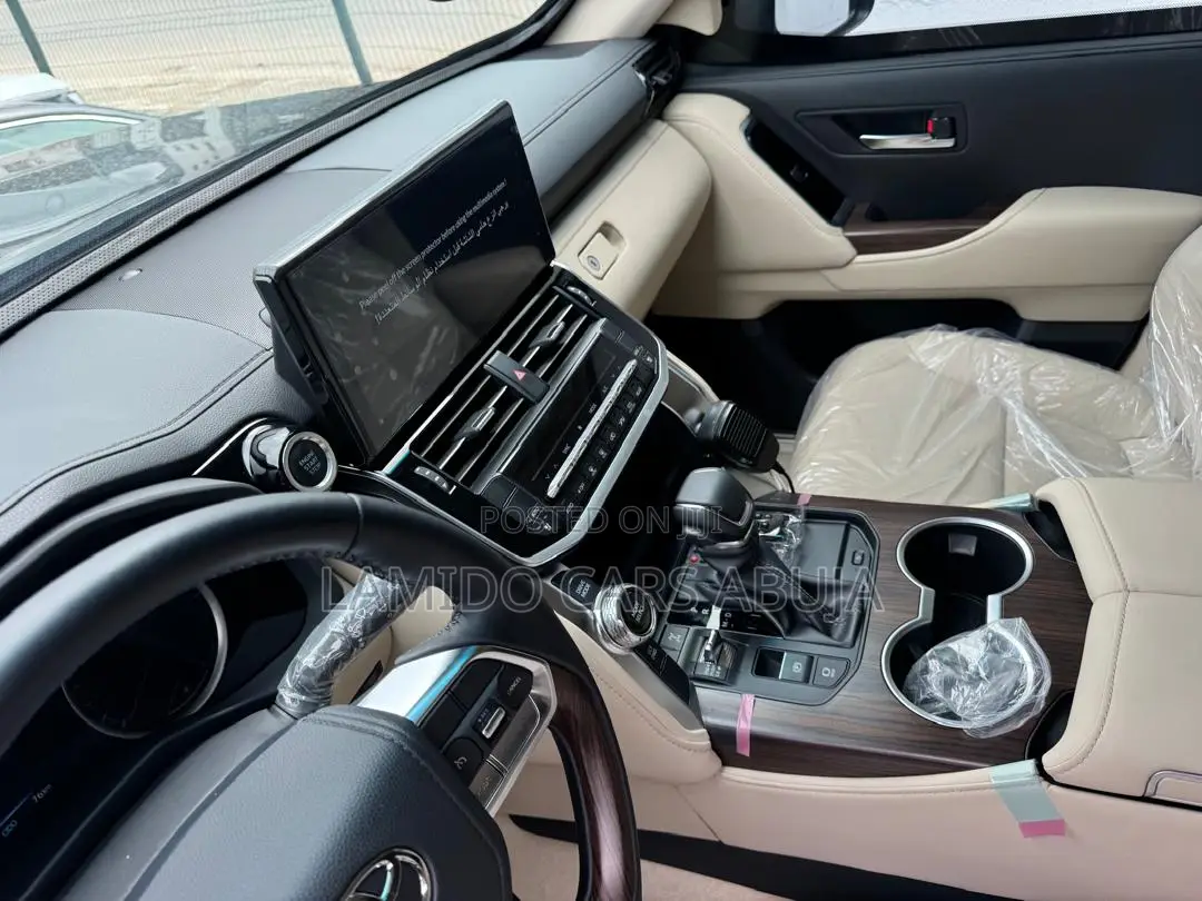 New Toyota Land Cruiser 2025 Black