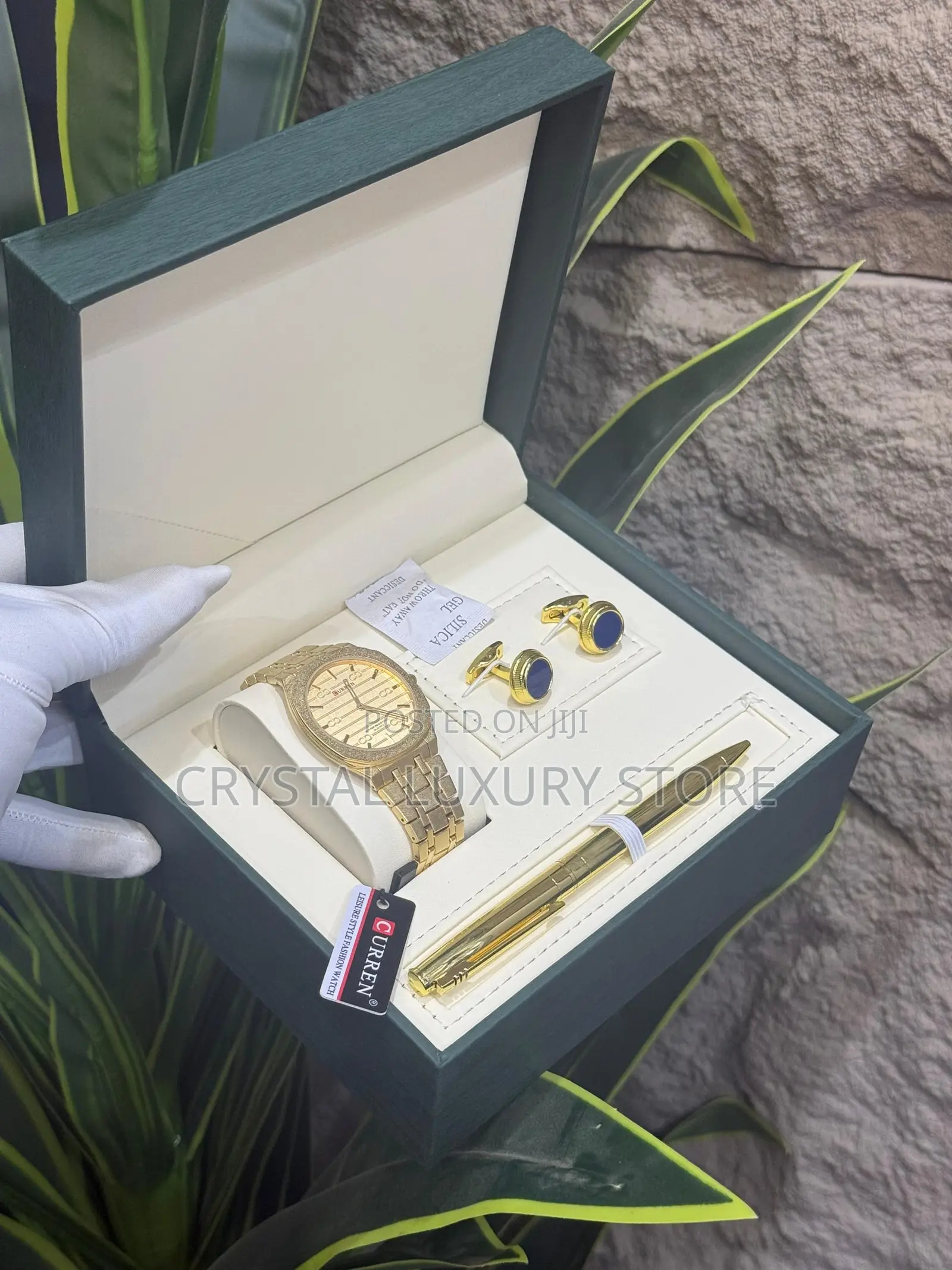 Curren Quality Luxury Men Set Box Wristwatch