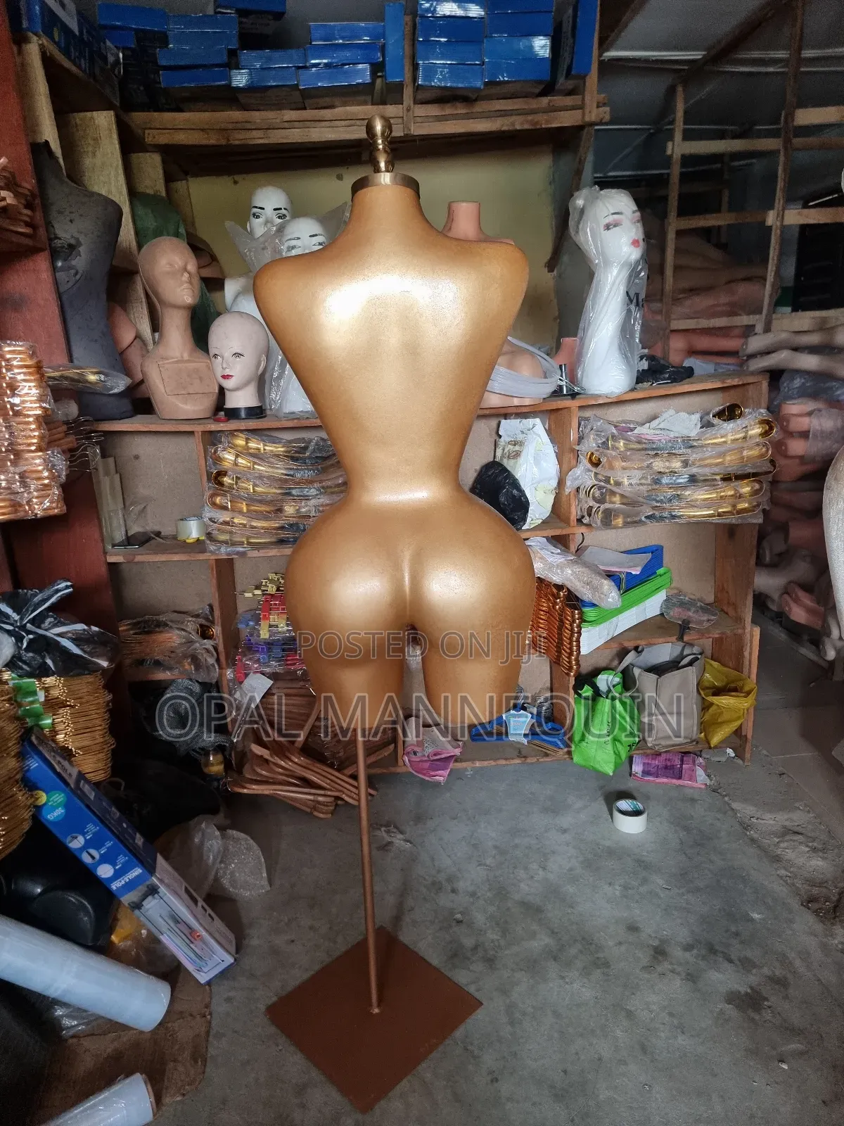 Gold Tiny Waist Fiber Dressform