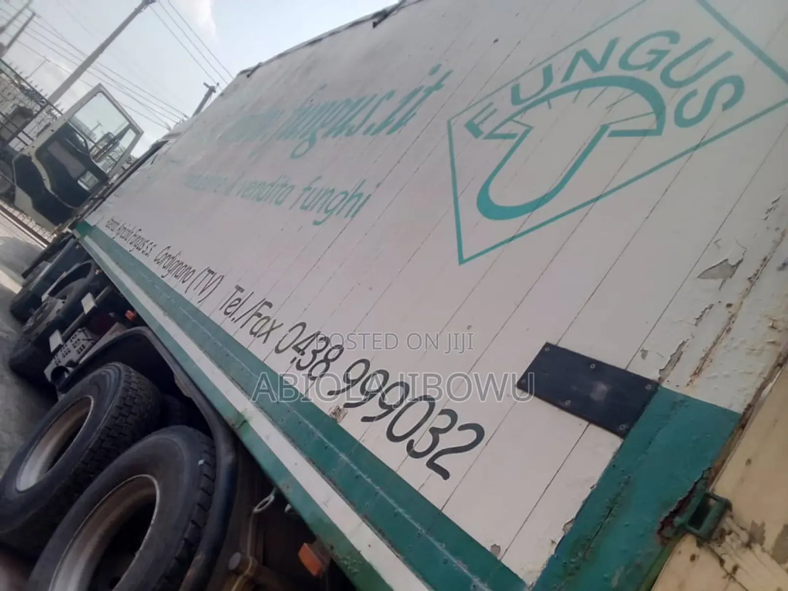 Iveco Eurostar Container Body 12tyres