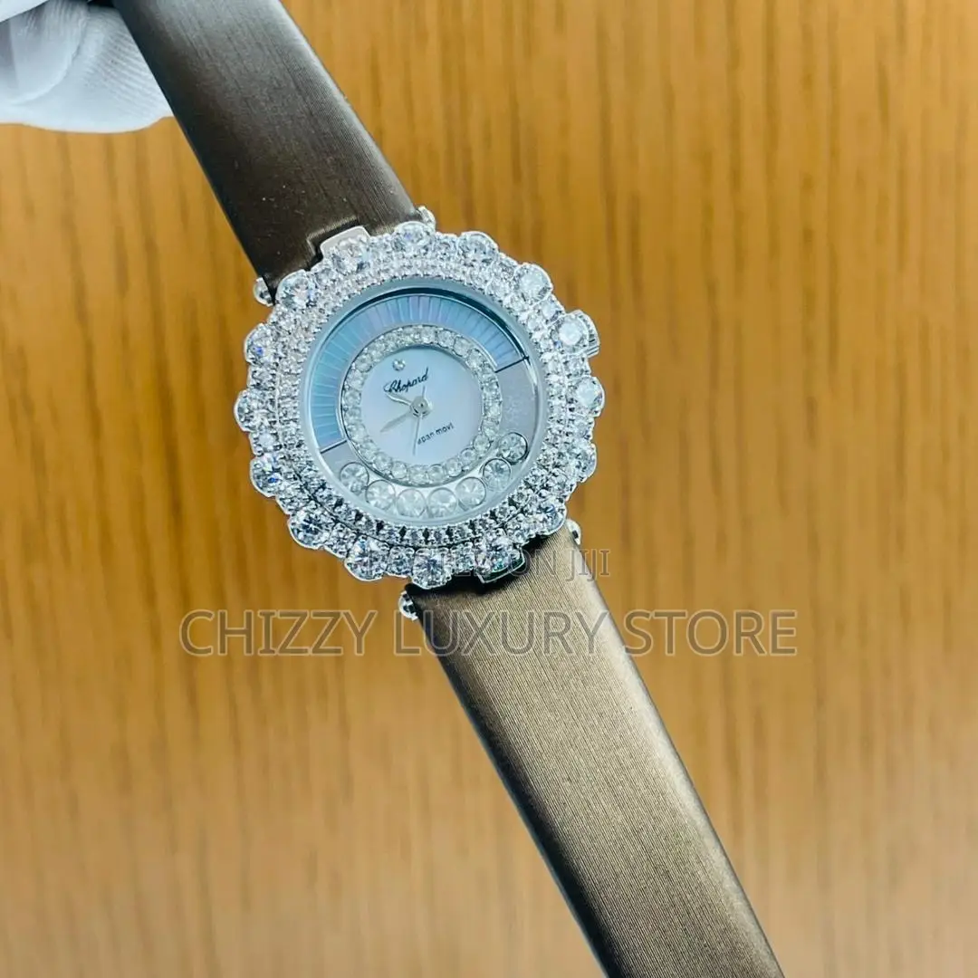 Chopard Quality Luxury Ladies Genuine Leather Wristwatch