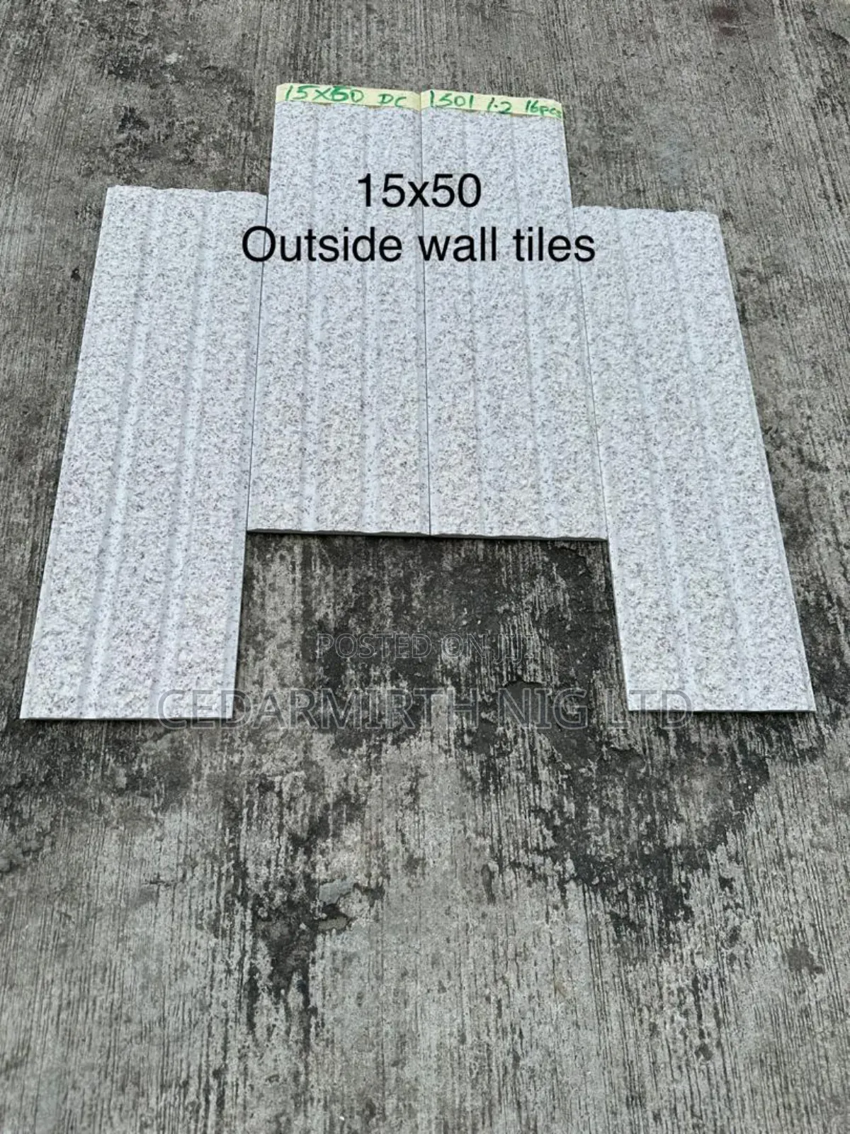 Outside Wall Tiles ( Cedar ) 21/25