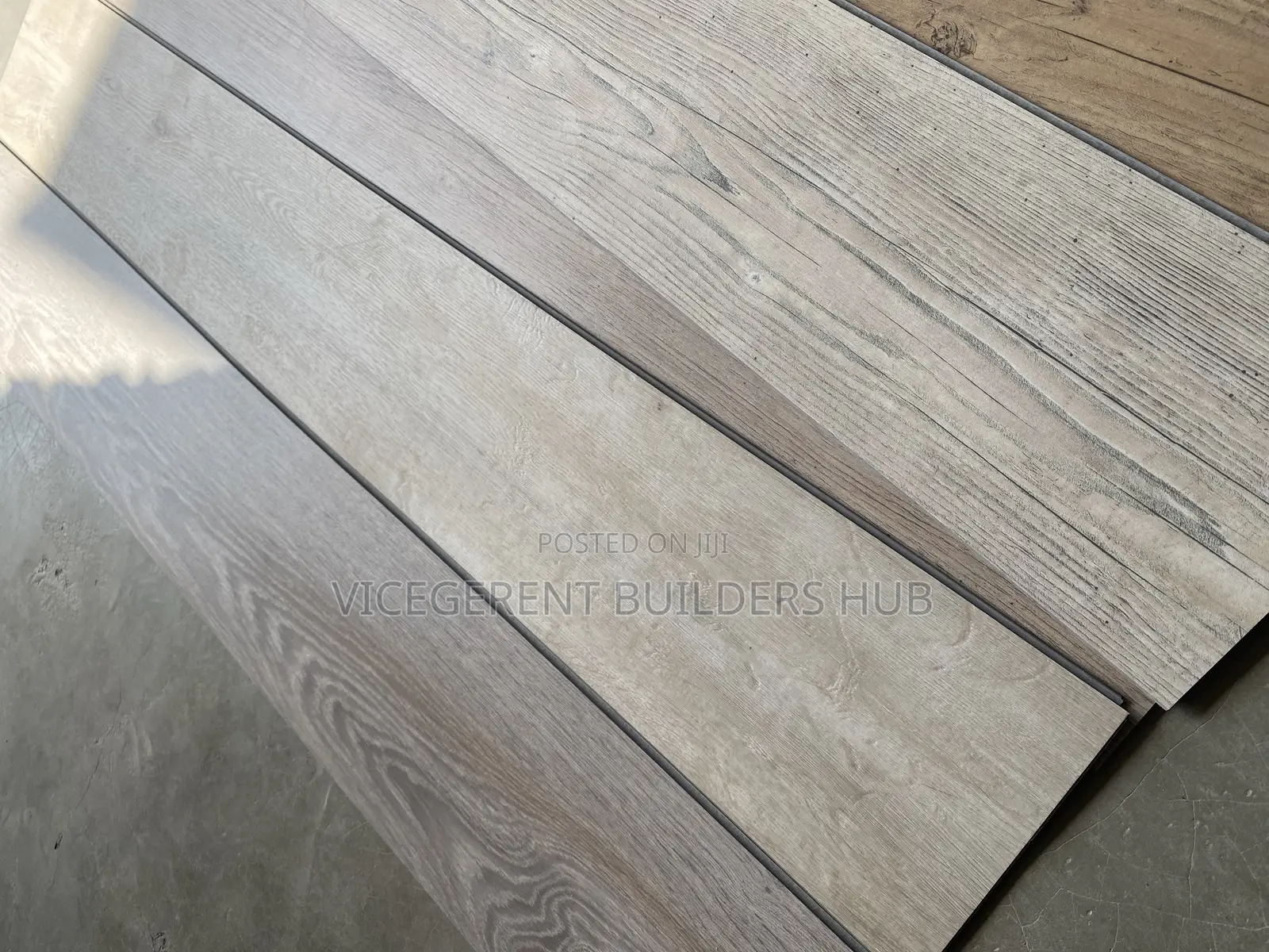 Luxury Vinyl Tiles ( Lvt)