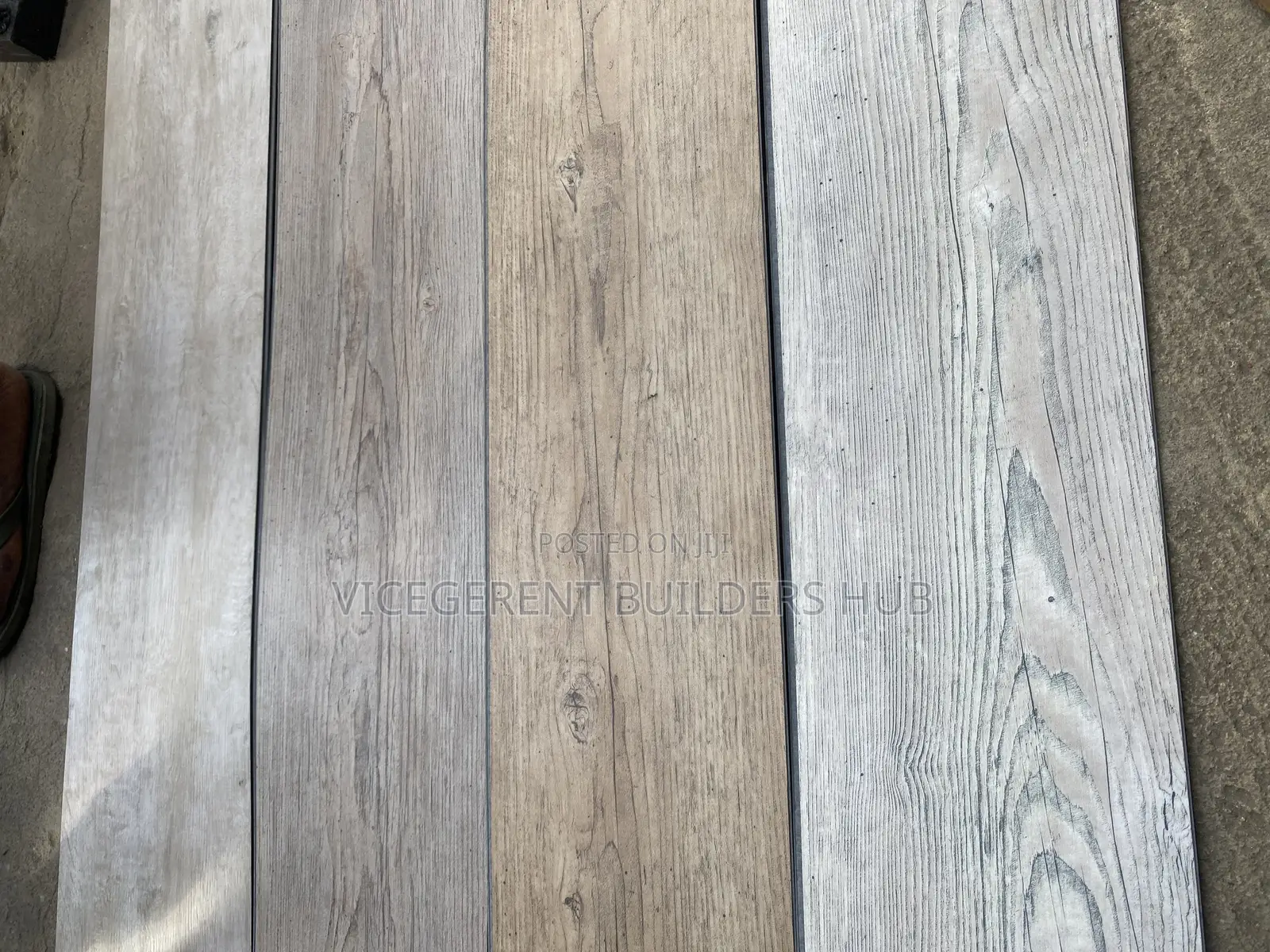 Luxury Vinyl Tiles ( Lvt)