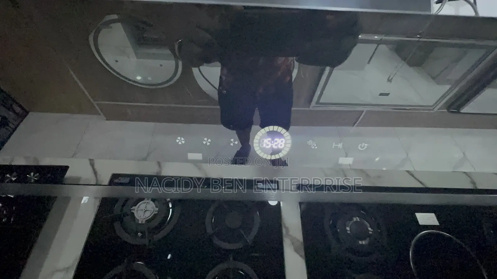Kitchen Hood / Heat Extractor