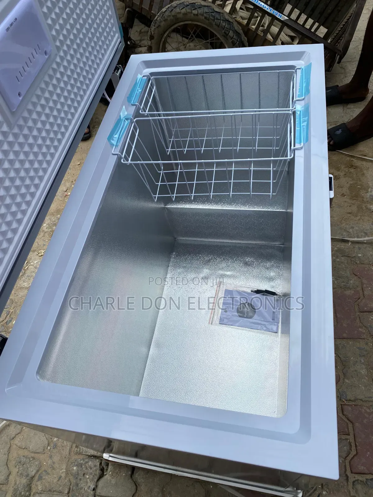 This Is a 225 Litres Fridge Lg