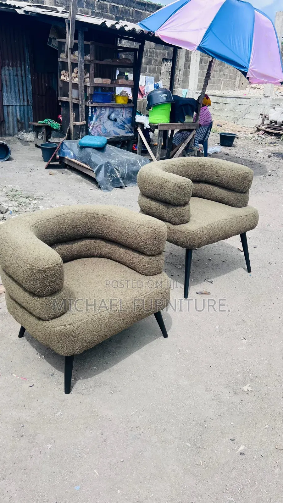 Armrest Designer Single Seater