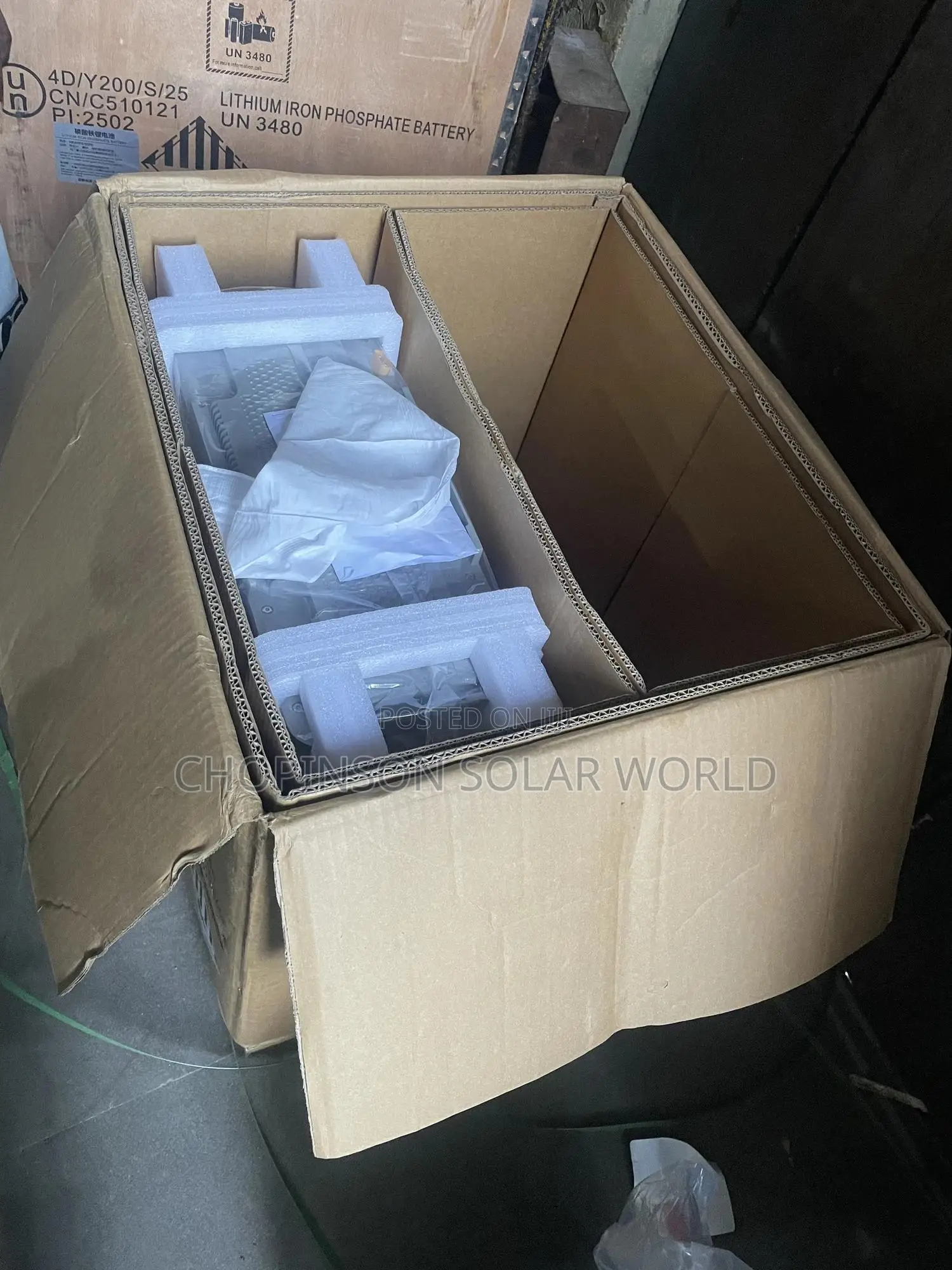 Solar Energy Blue Carbon Lithium Ion Battery 15kwh/51.2votts