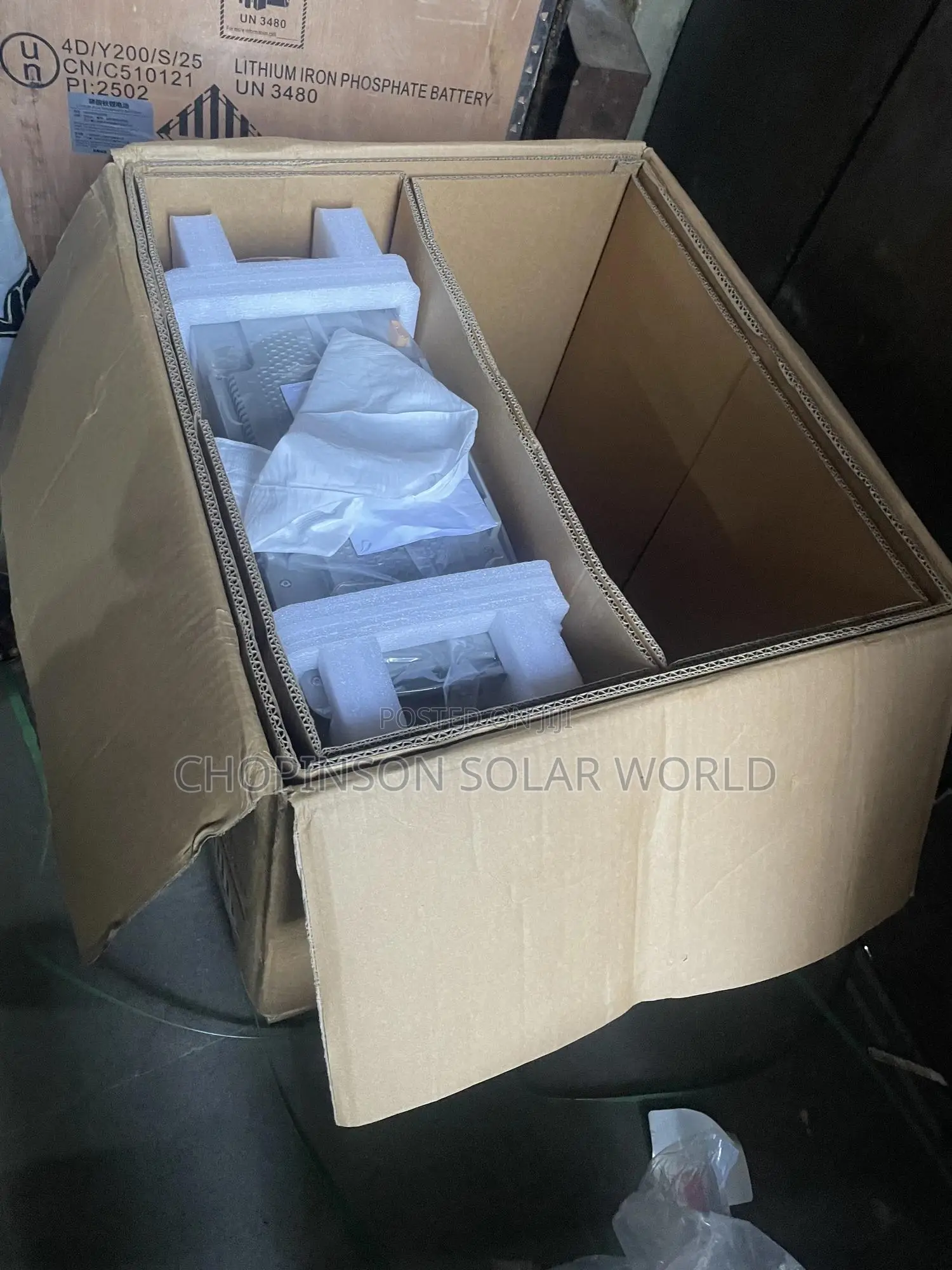 Solar Energy Blue Carbon Lithium Ion Battery 15kwh/51.2votts
