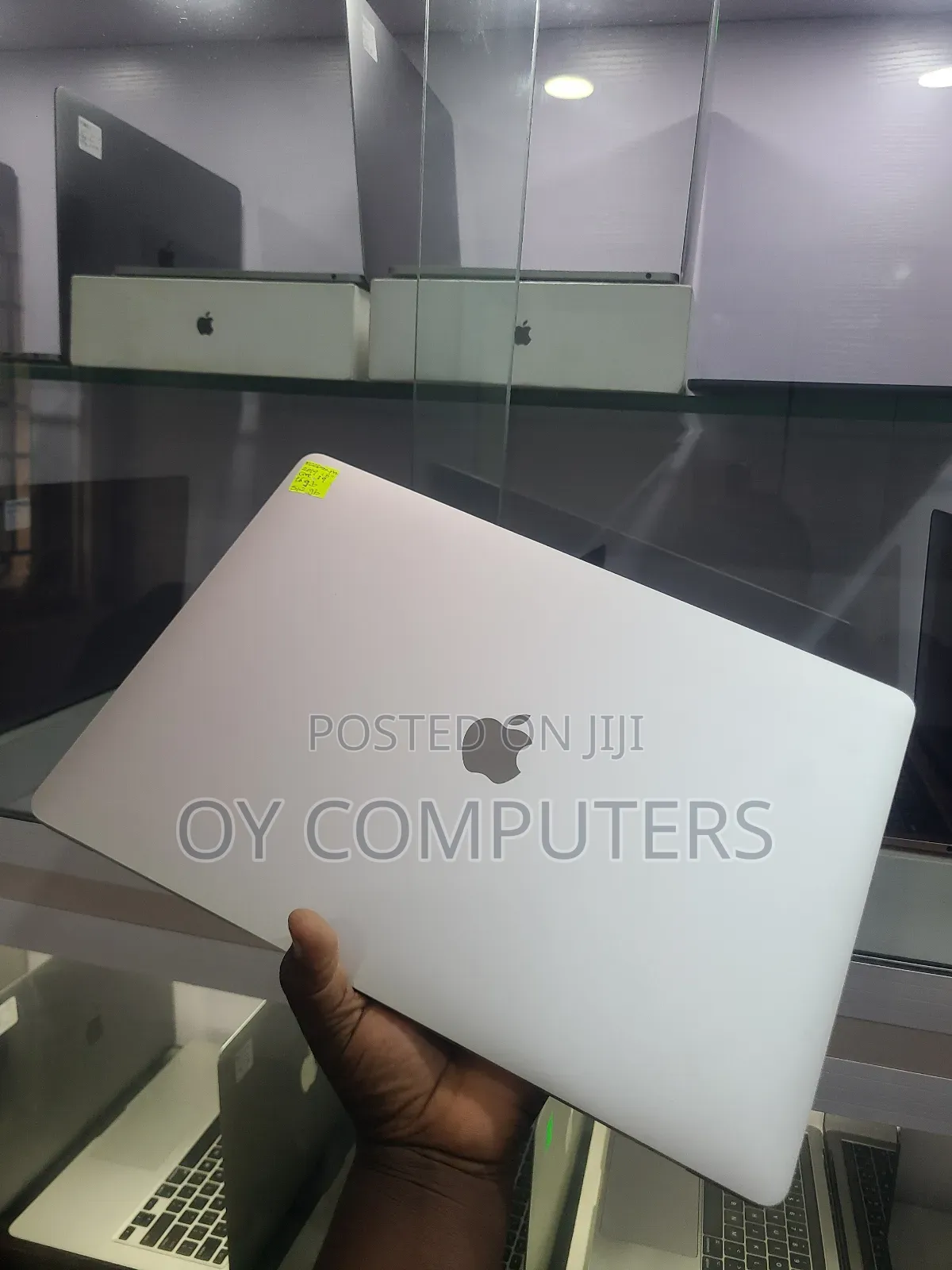 Laptop Apple MacBook Pro 2019 16GB Intel Core I9 SSD 512GB