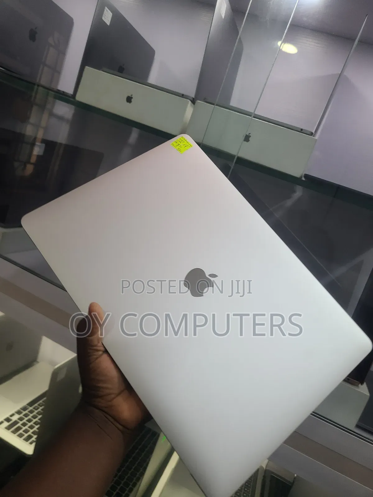 Laptop Apple MacBook Pro 2019 16GB Intel Core I9 SSD 512GB