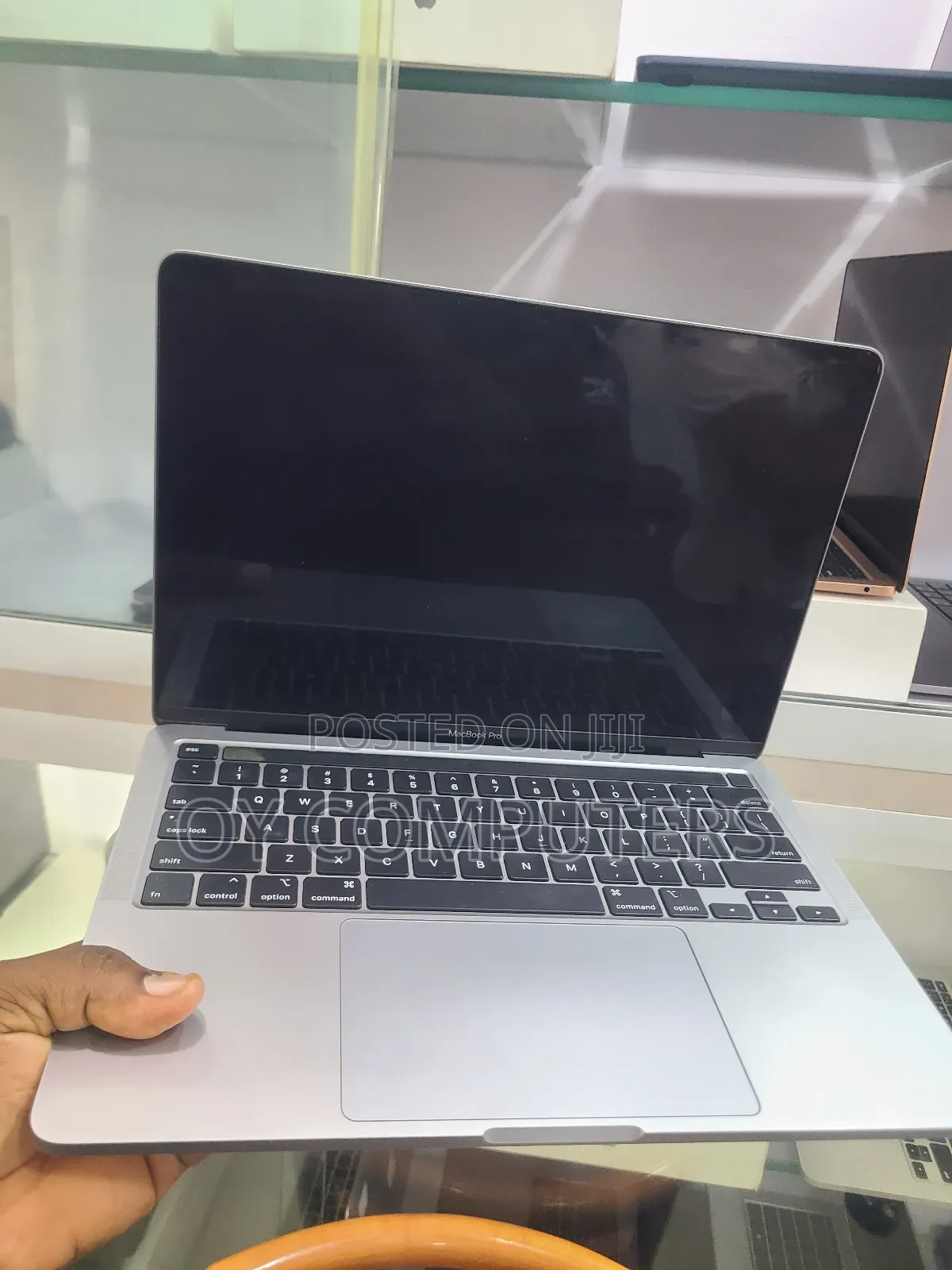 Laptop Apple MacBook Pro 2020 8GB Intel Core I5 SSD 256GB