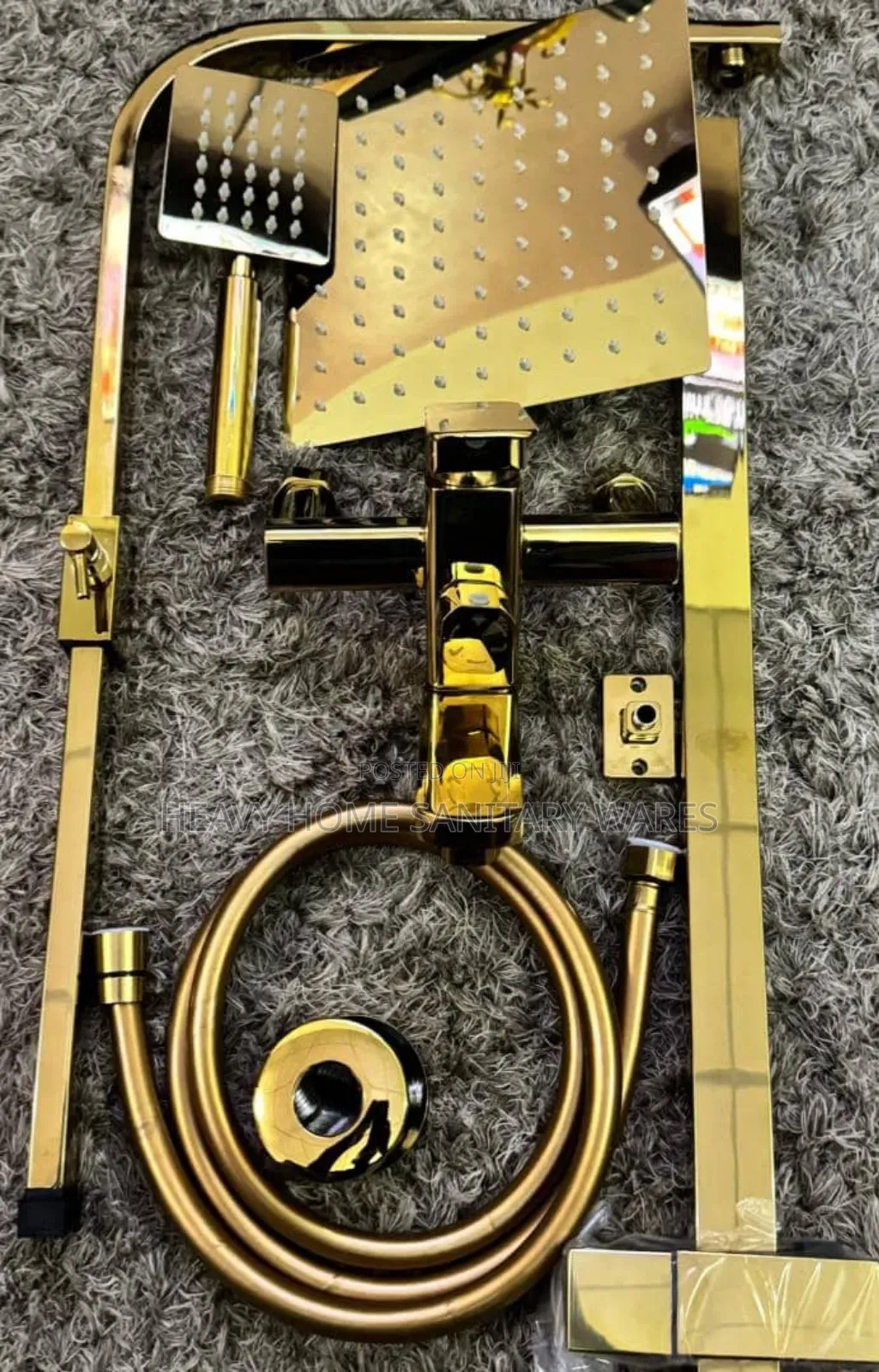 Square Gold Standing Shower 013
