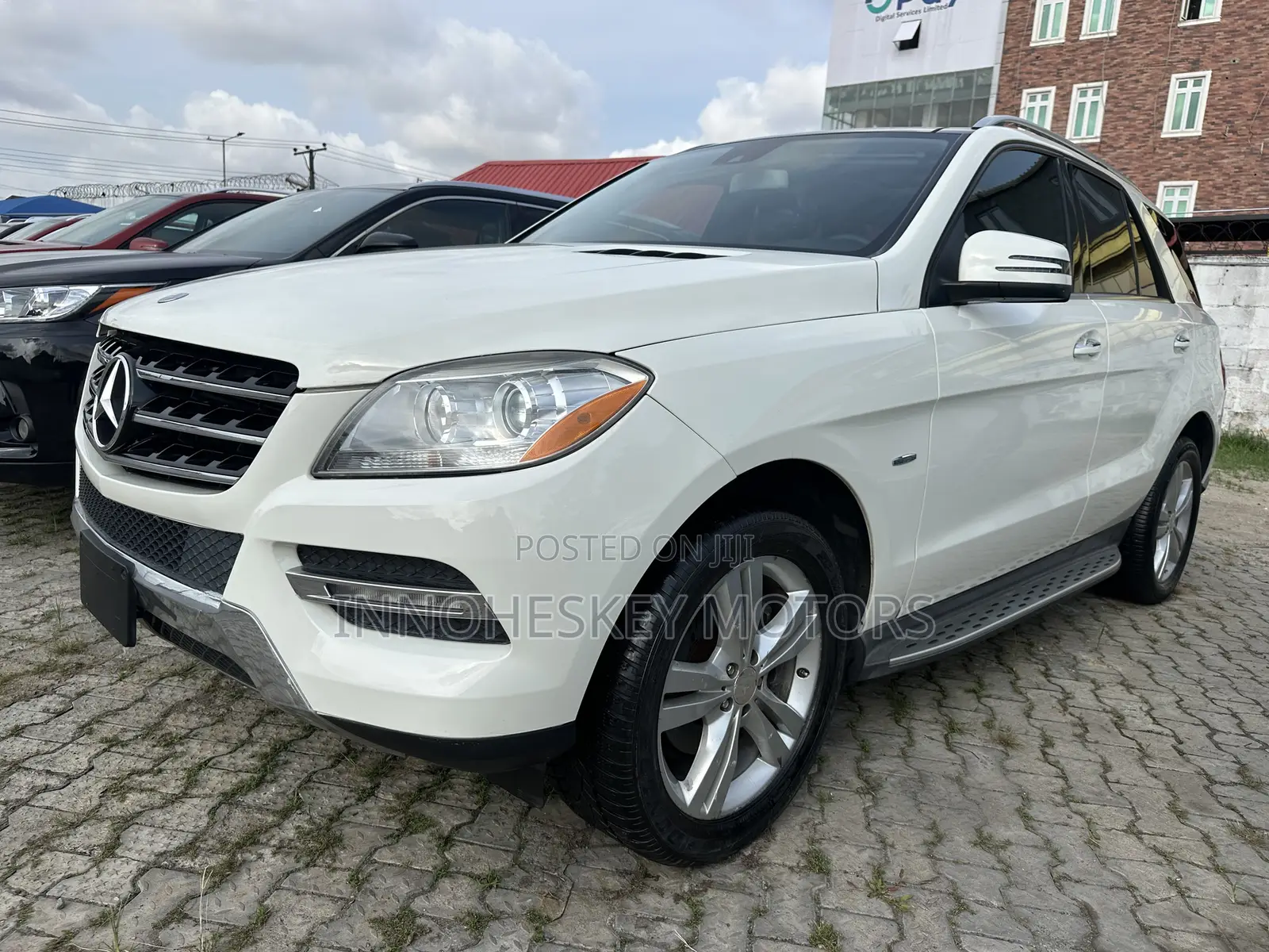 Mercedes-Benz M Class ML 350 4Matic 2012 White