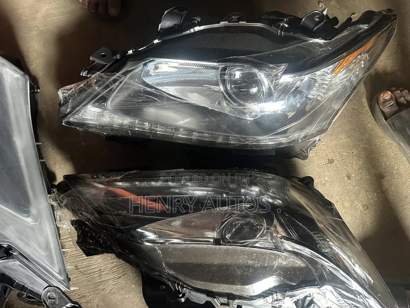 Set Headlamp Gs 350 2015 Model