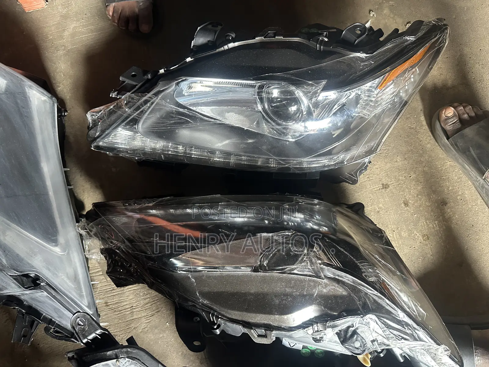 Set Headlamp Gs 350 2015 Model