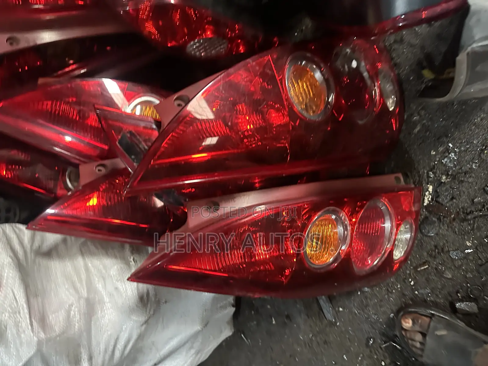 Set Taillights Mazda Premacy