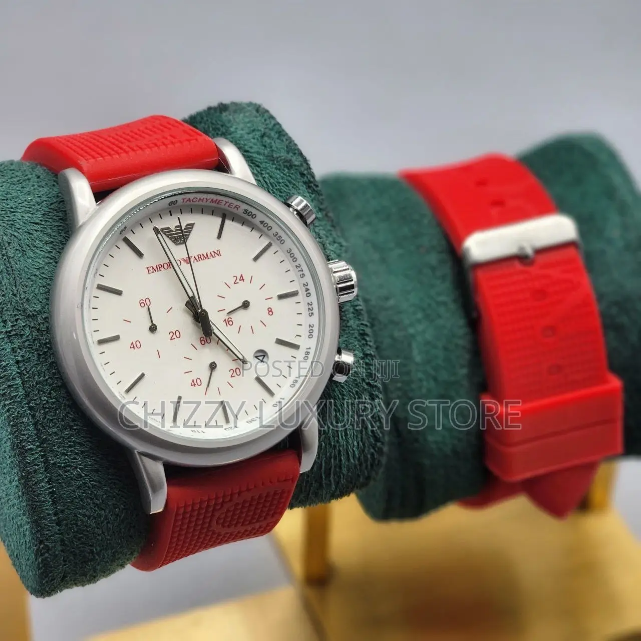 Armani Quality Men Rubber Strap Wristwatch