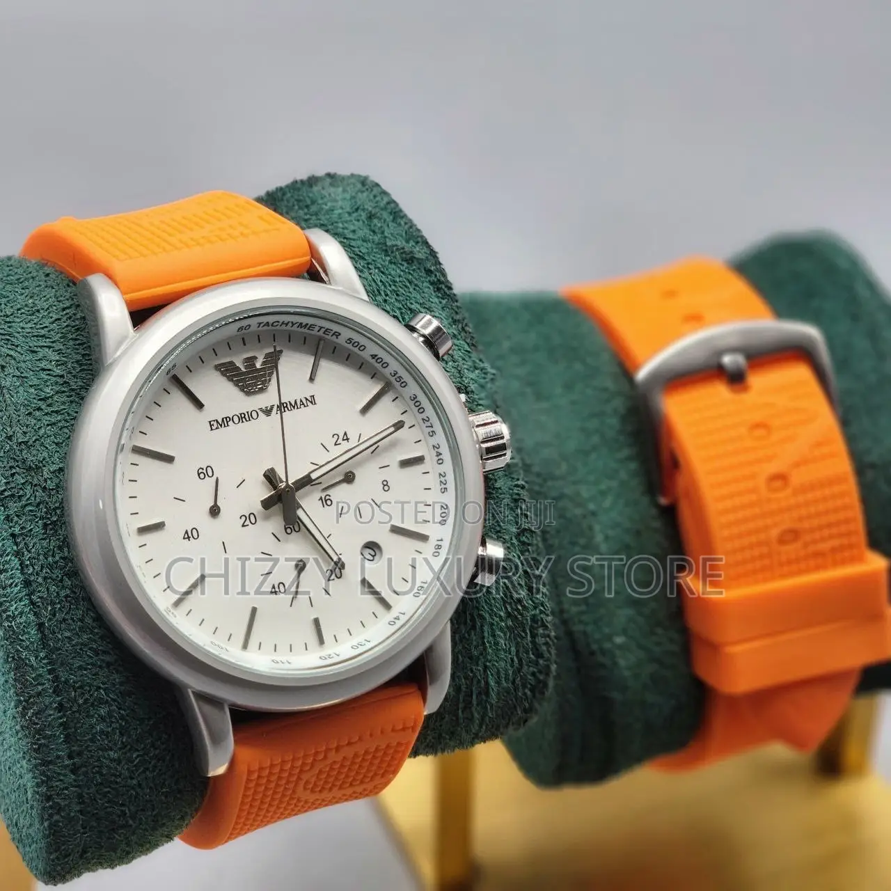 Armani Quality Men Rubber Strap Wristwatch