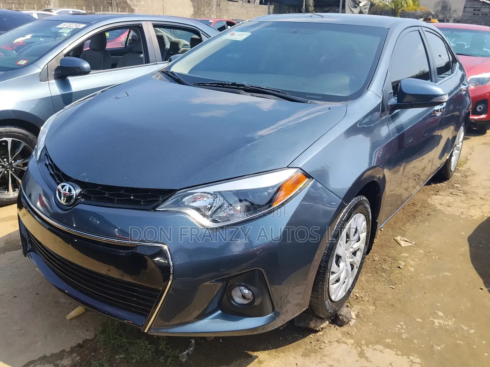 Toyota Corolla LE 4dr Sedan (1.8L 4cyl CVT) 2016 Gray