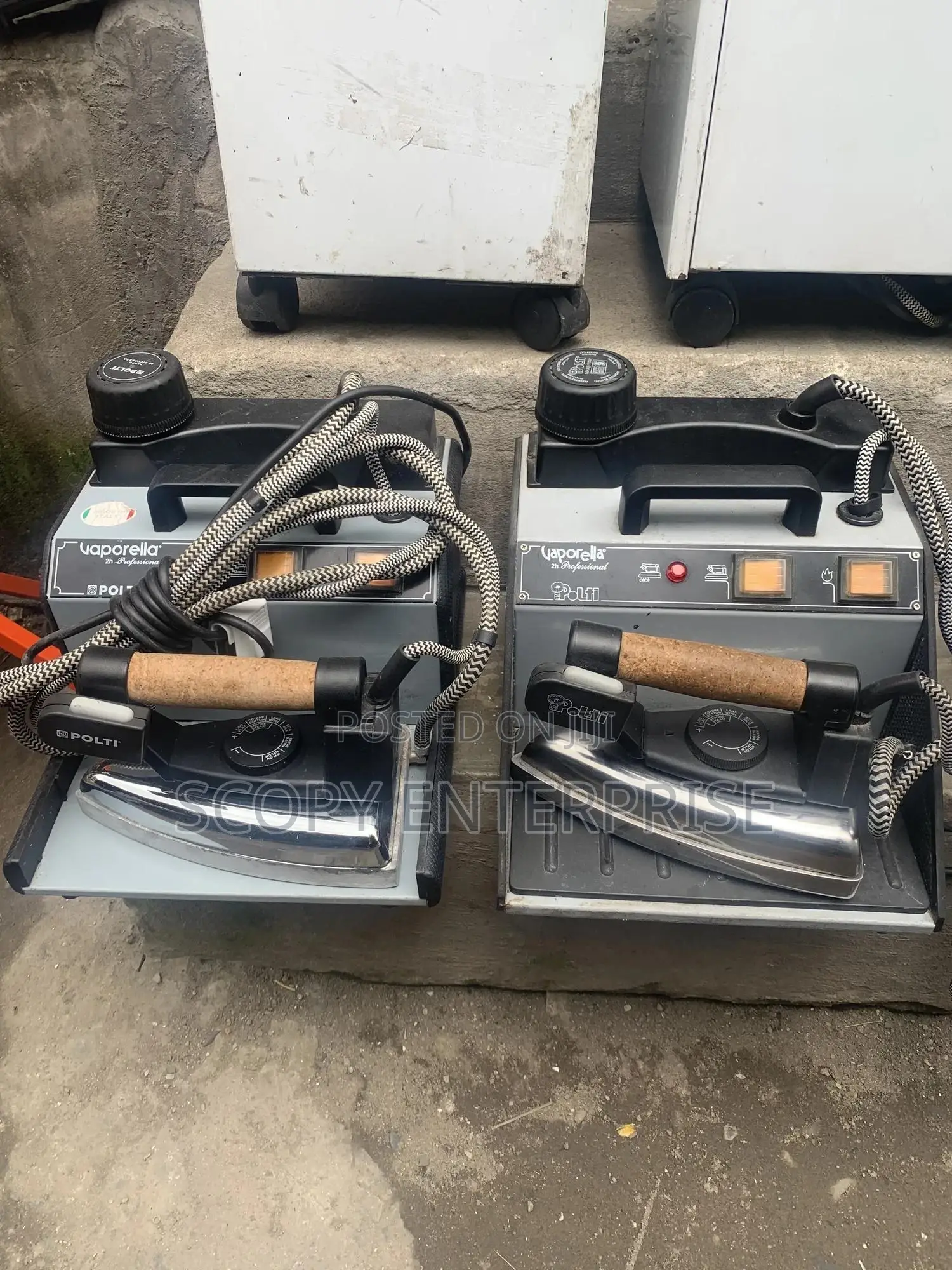 Industrial Steam Iron