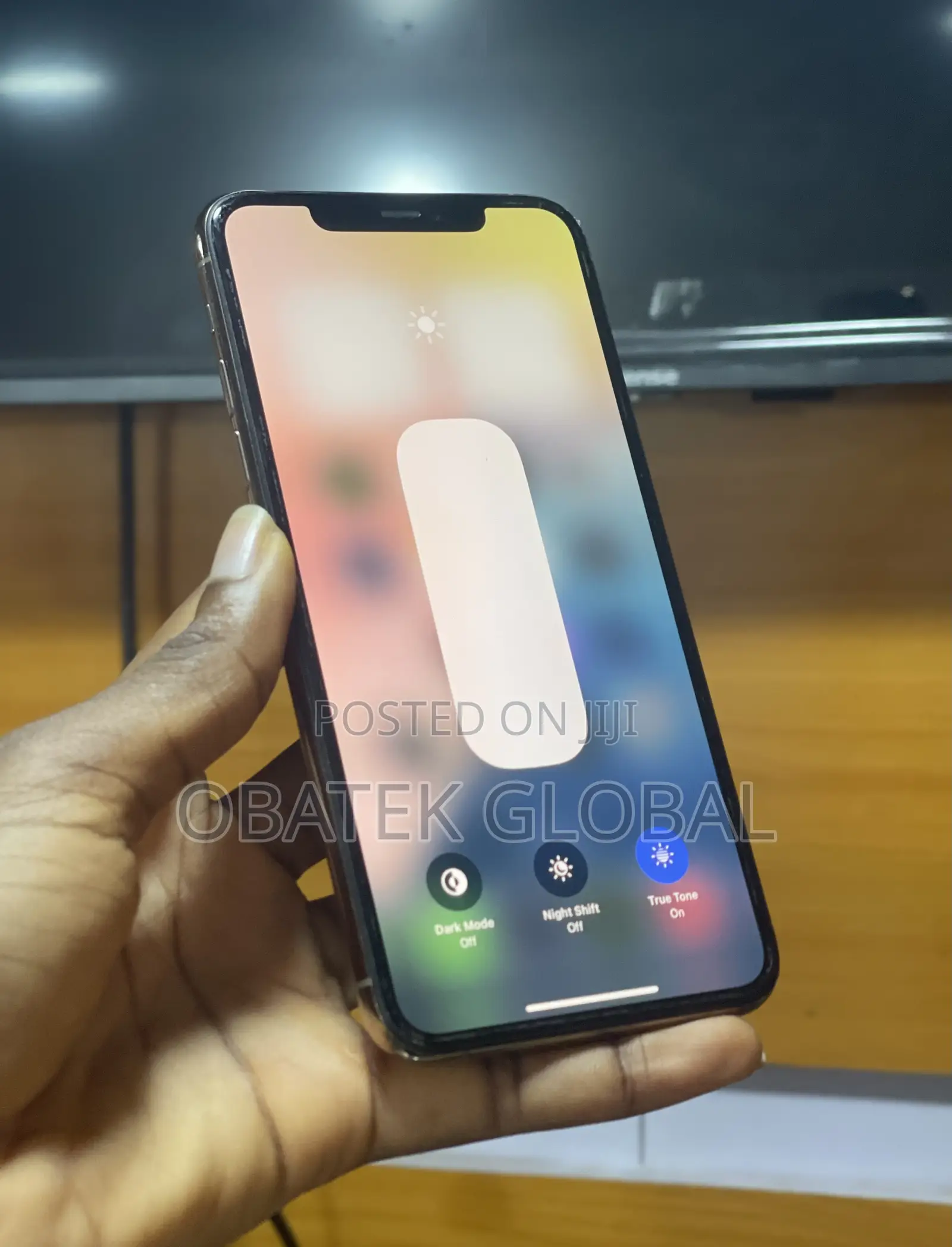 Apple iPhone 11 Pro Max 64 GB Gold