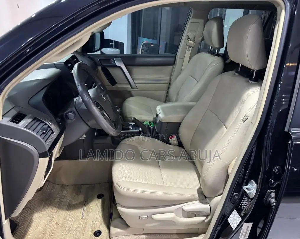 Toyota Land Cruiser Prado 2020 Black