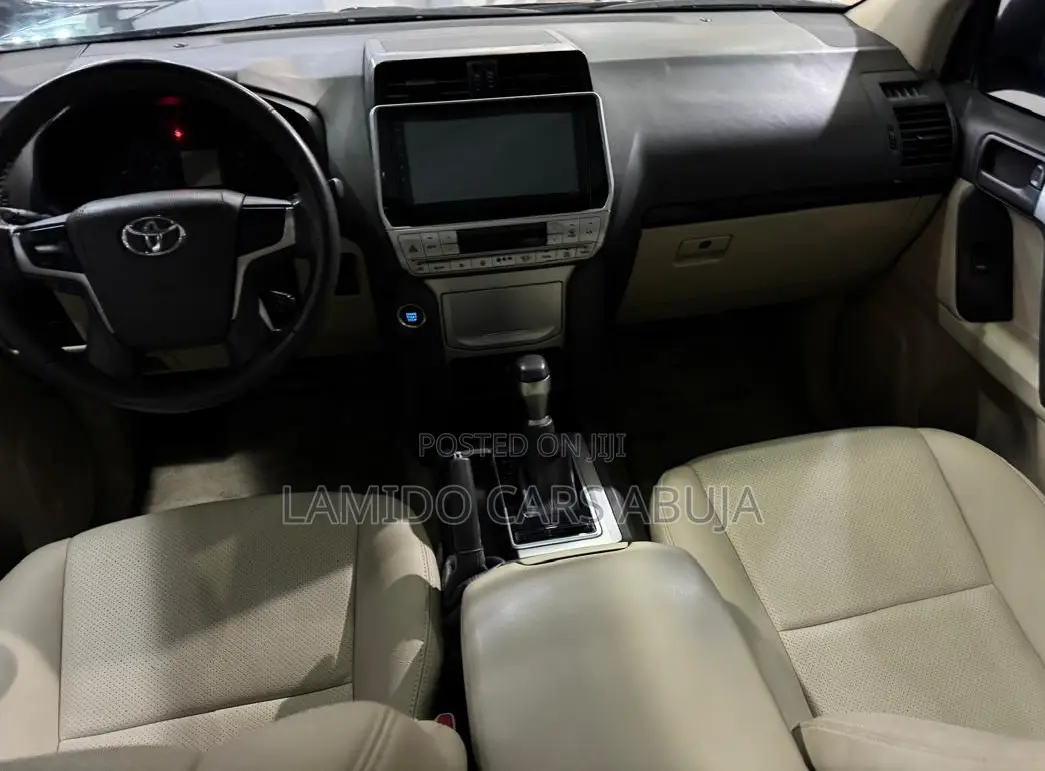Toyota Land Cruiser Prado 2020 Black