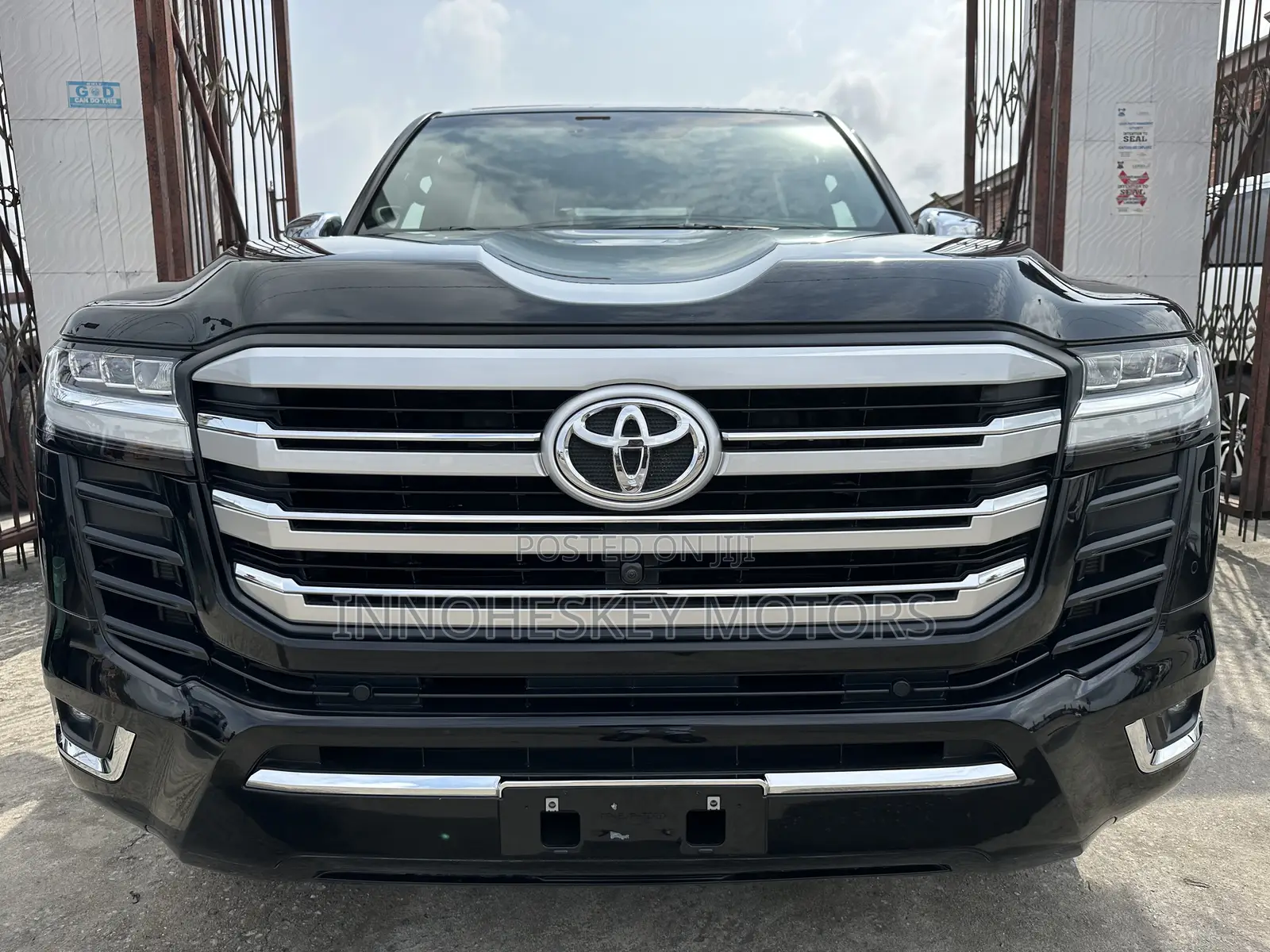 New Toyota Land Cruiser 2024 Black