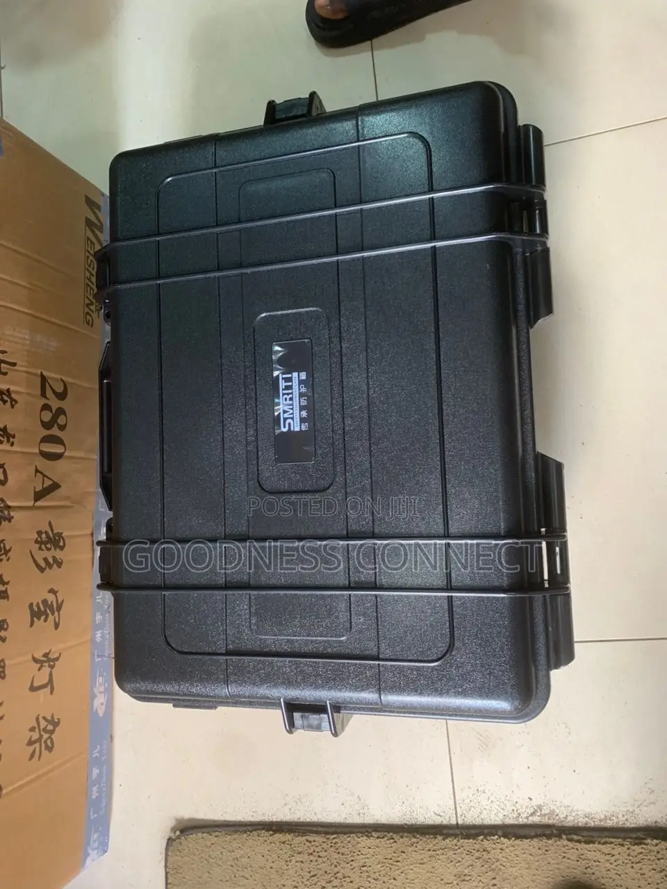 Pelican Box Case Biggest Size 1560 ( 21.5x16.5x8.0)