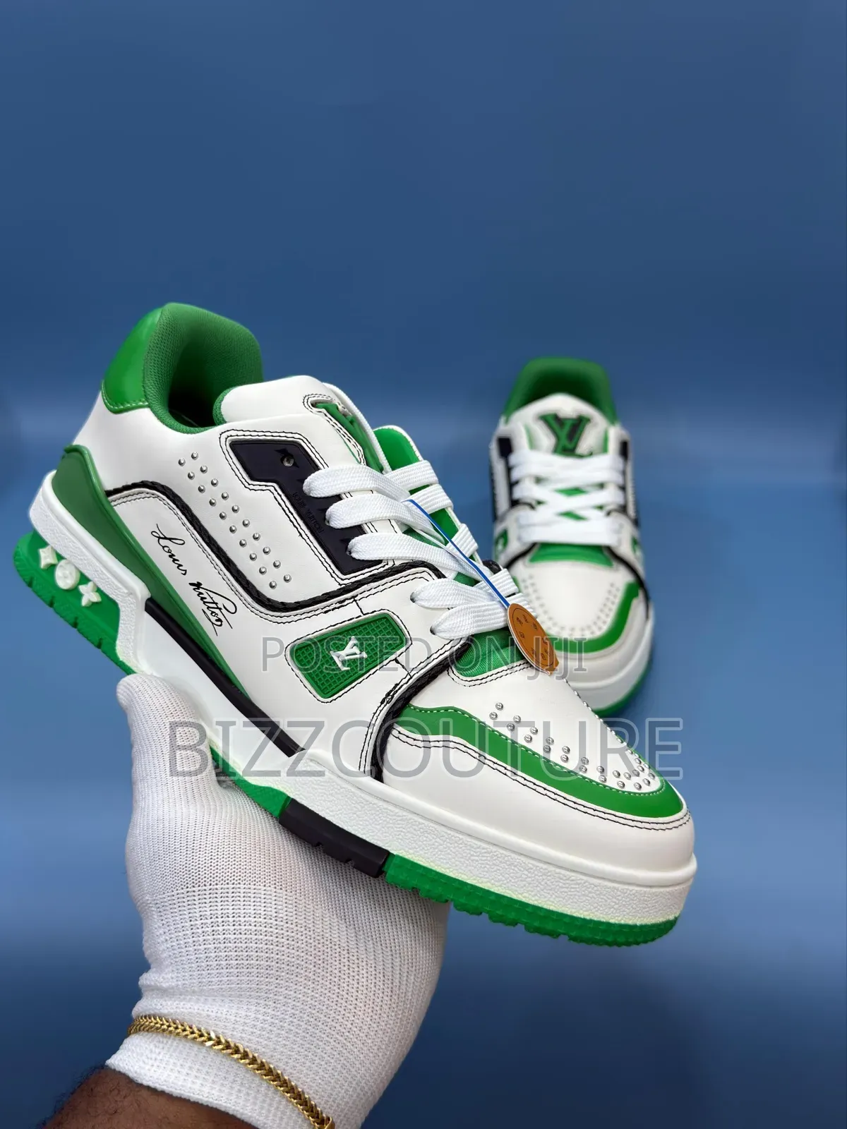 Original Louis Vuitton Trainer Sneakers Available in Store
