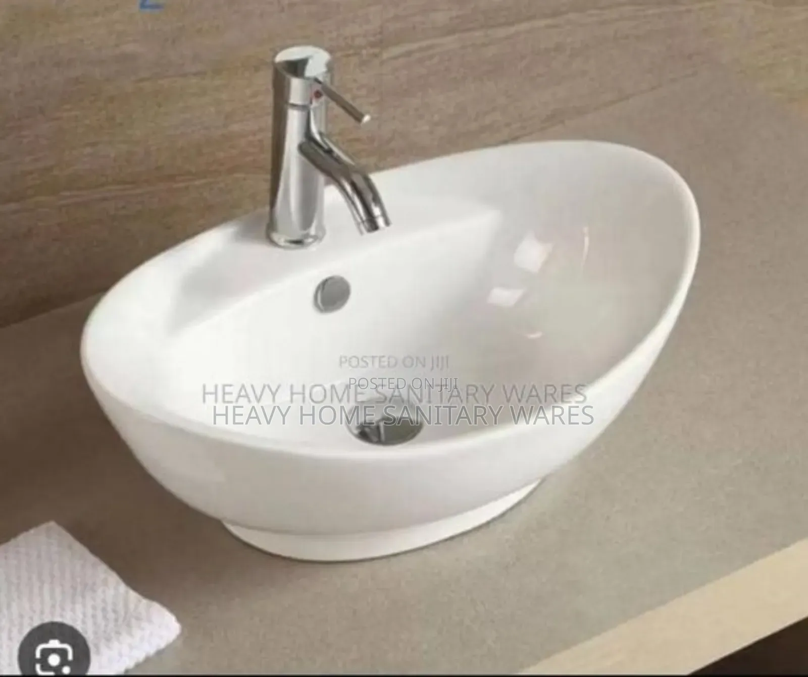 White Egg Shape Basin