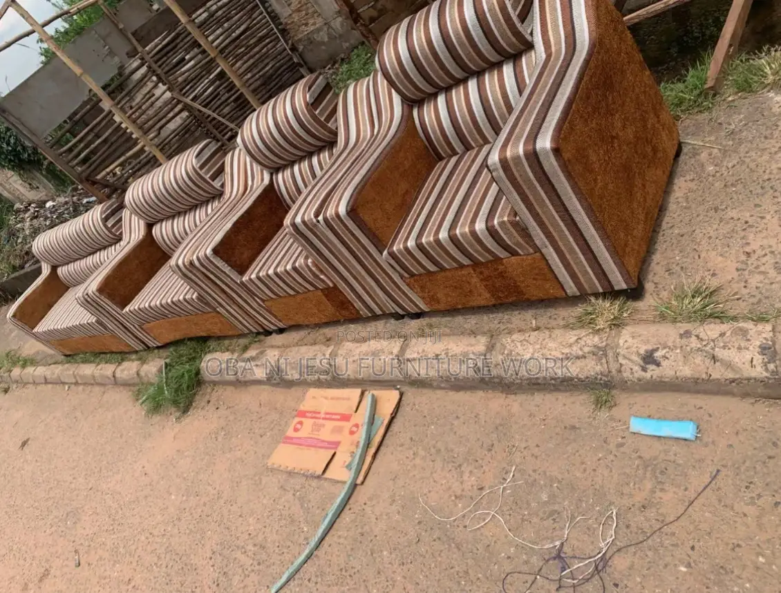 A Set of Solid Chair