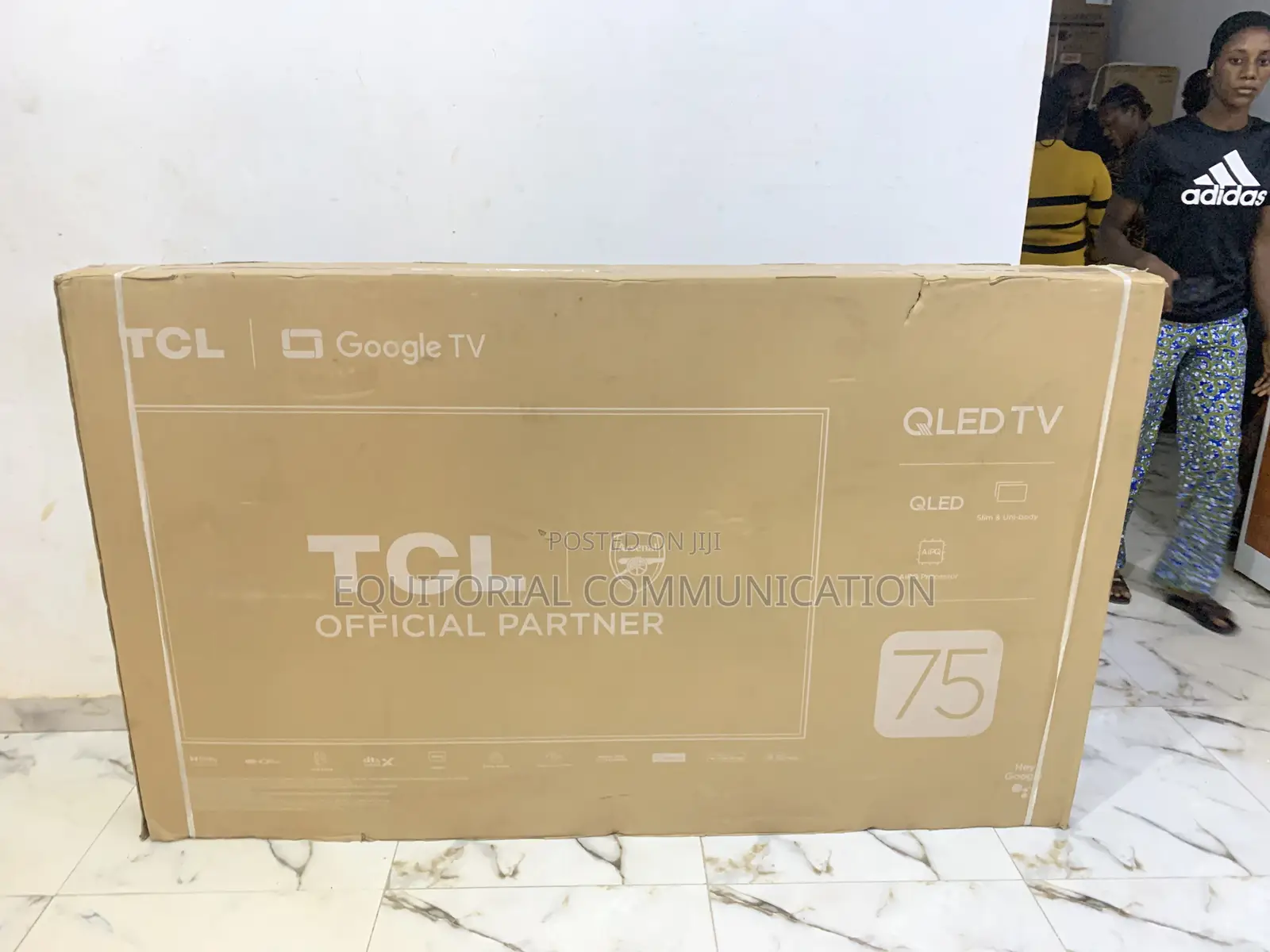 TCL 75" Q Class Smart Tv: Your Gateway to Paradise