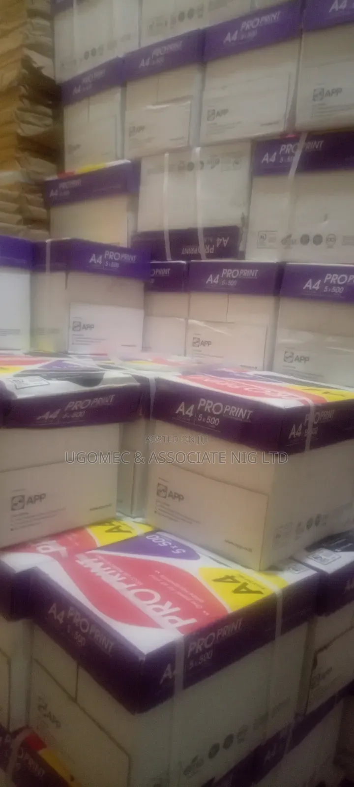 Imported Quality A4 Printing Paper Carton. Good Product